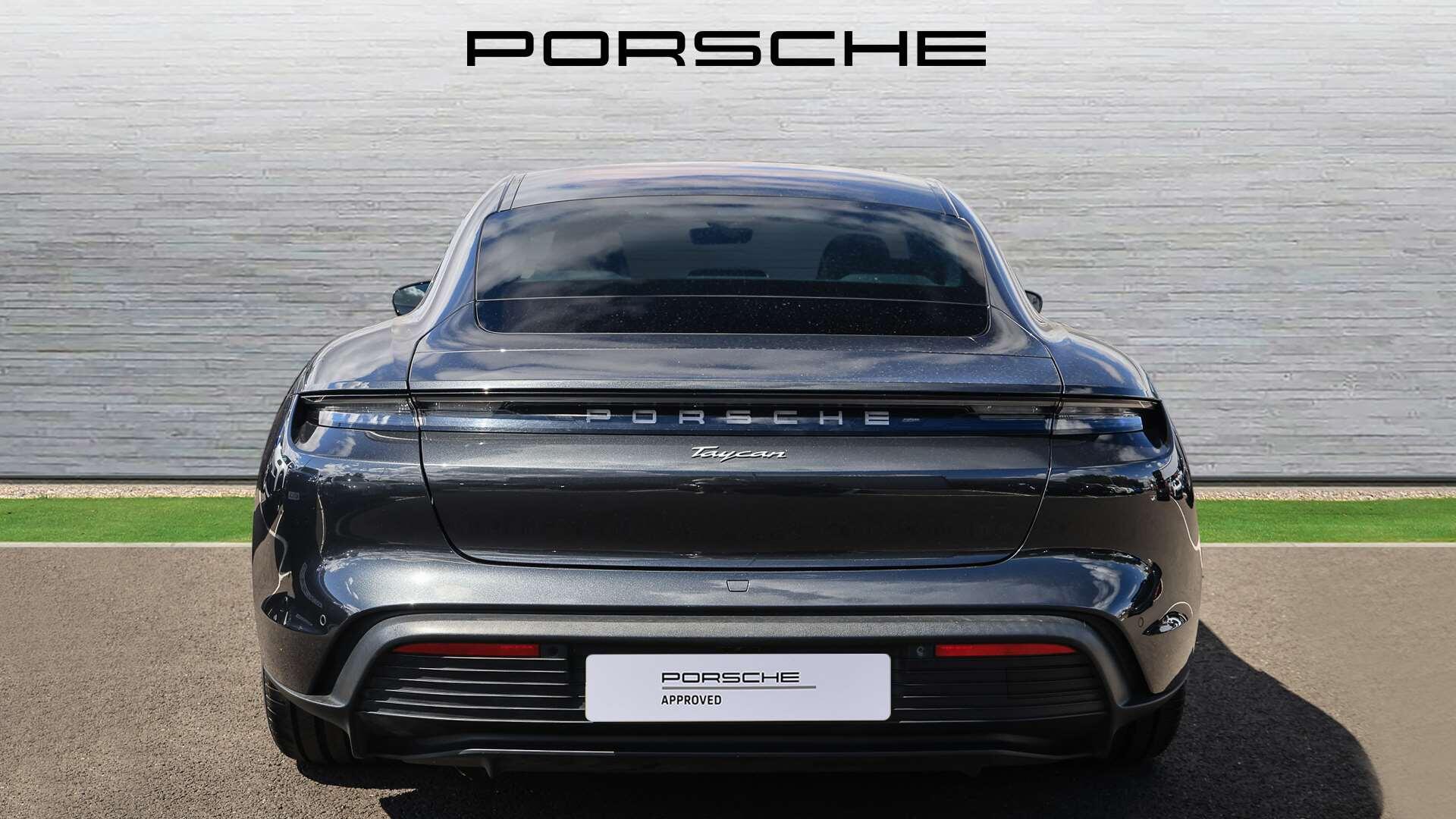 Porsche Taycan view 10