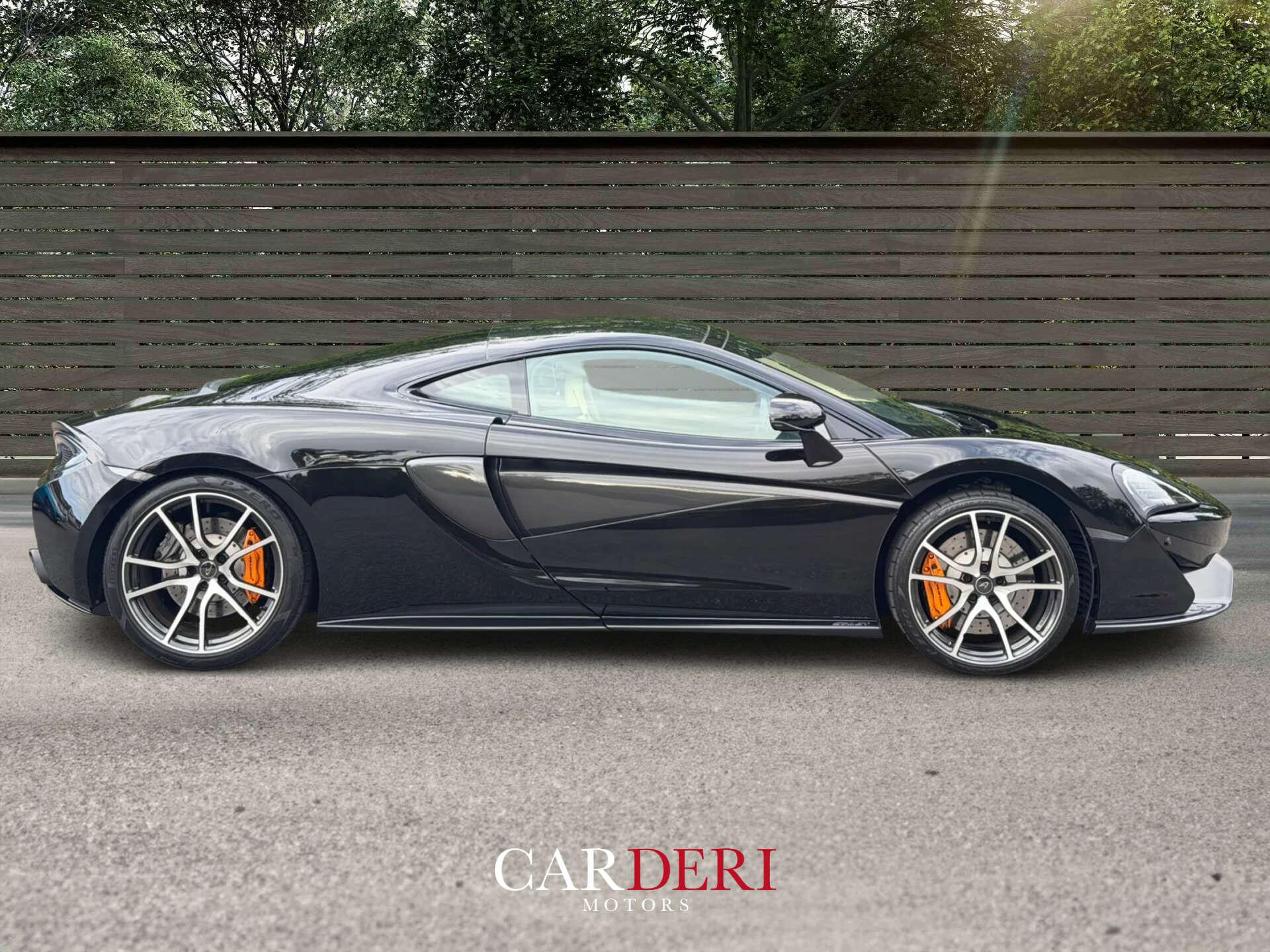 McLaren 570GT view 5