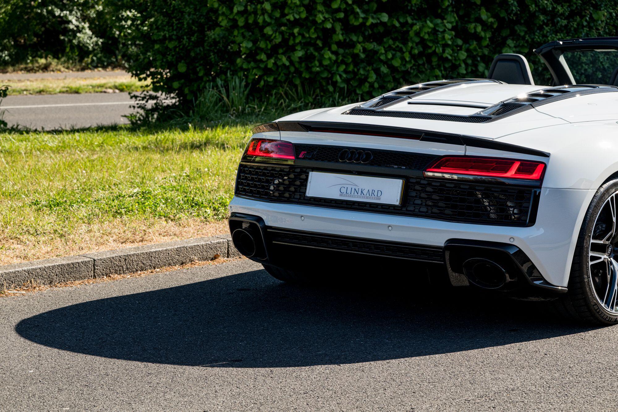 Audi R8 view 47