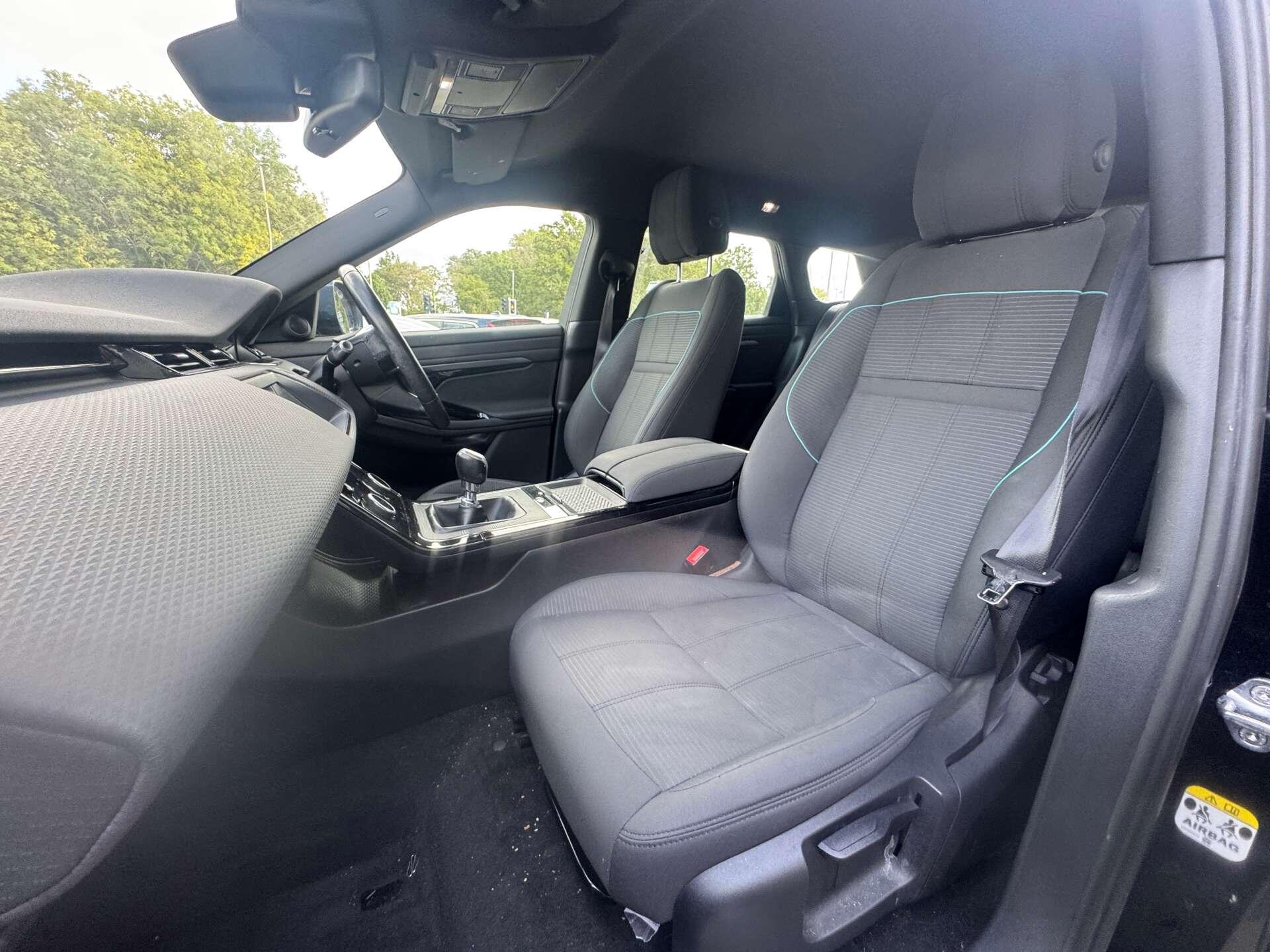 Land Rover Range Rover Evoque view 19