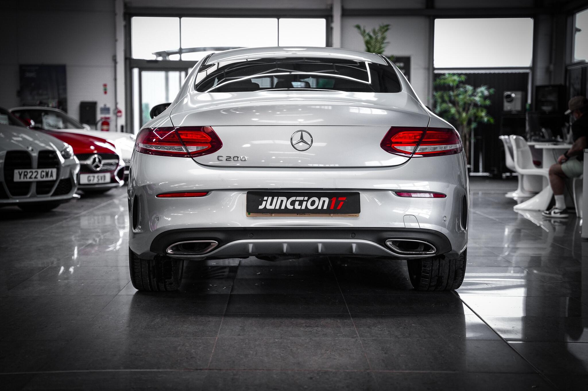 Mercedes-Benz C-Class view 15