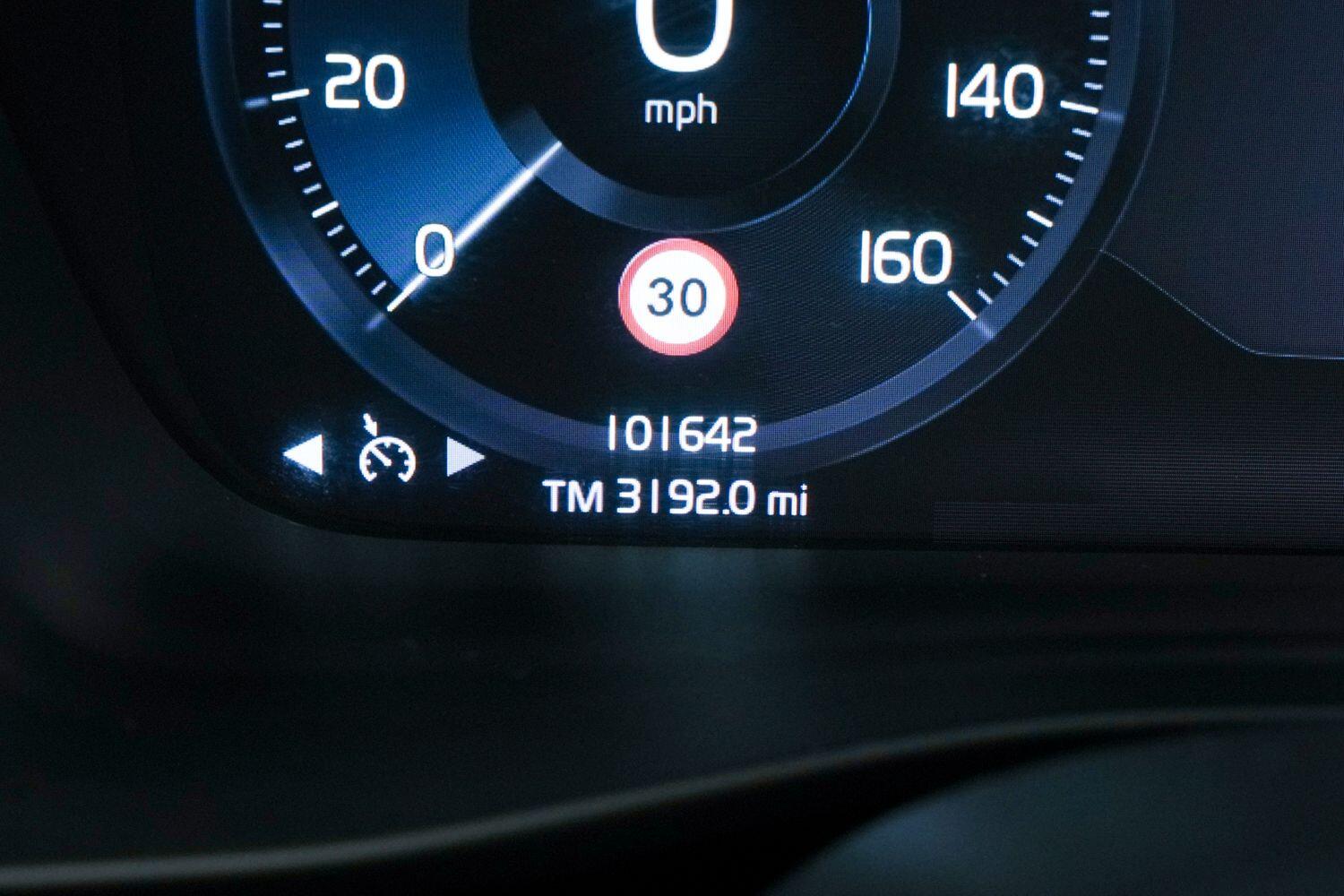 Volvo XC40 view 20