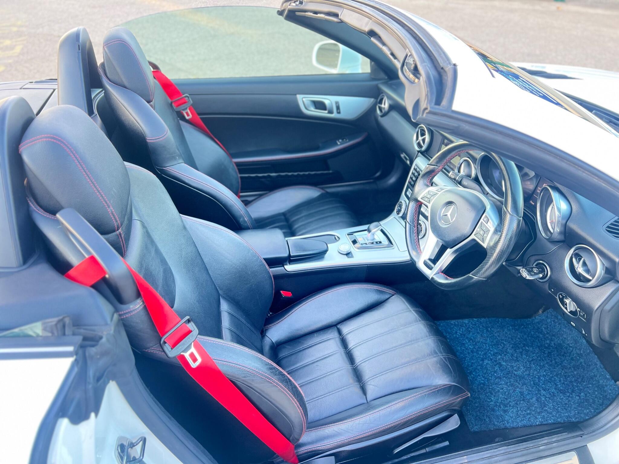 Mercedes-Benz SLK view 15