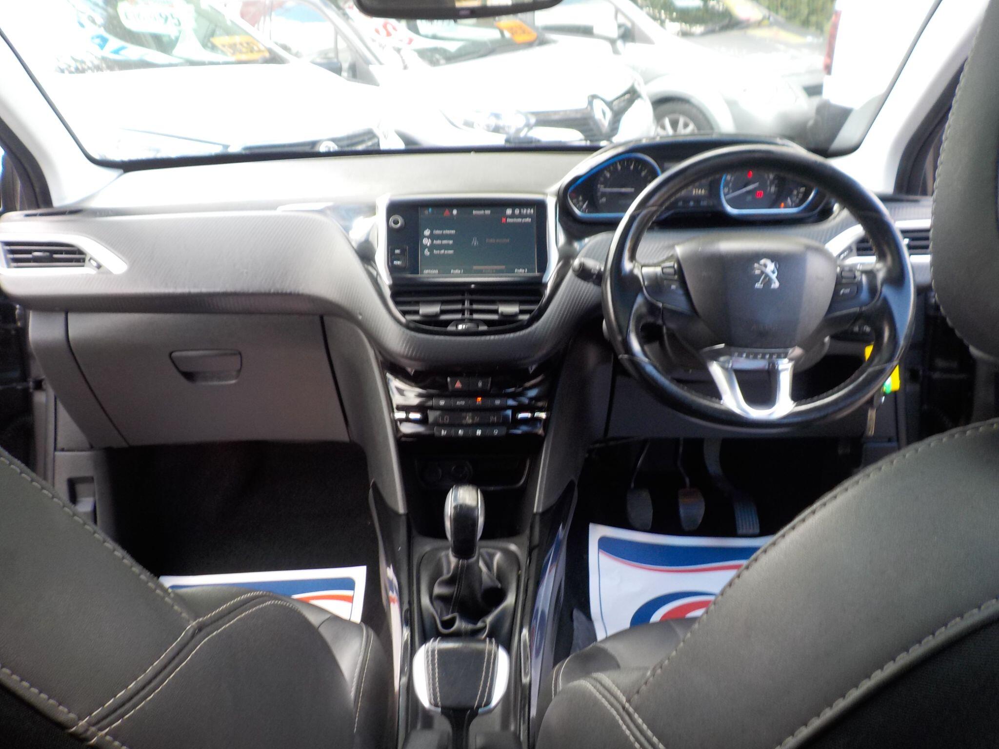 Peugeot 2008 1.2 PureTech Allure Premium Euro 6 (s/s) 5dr