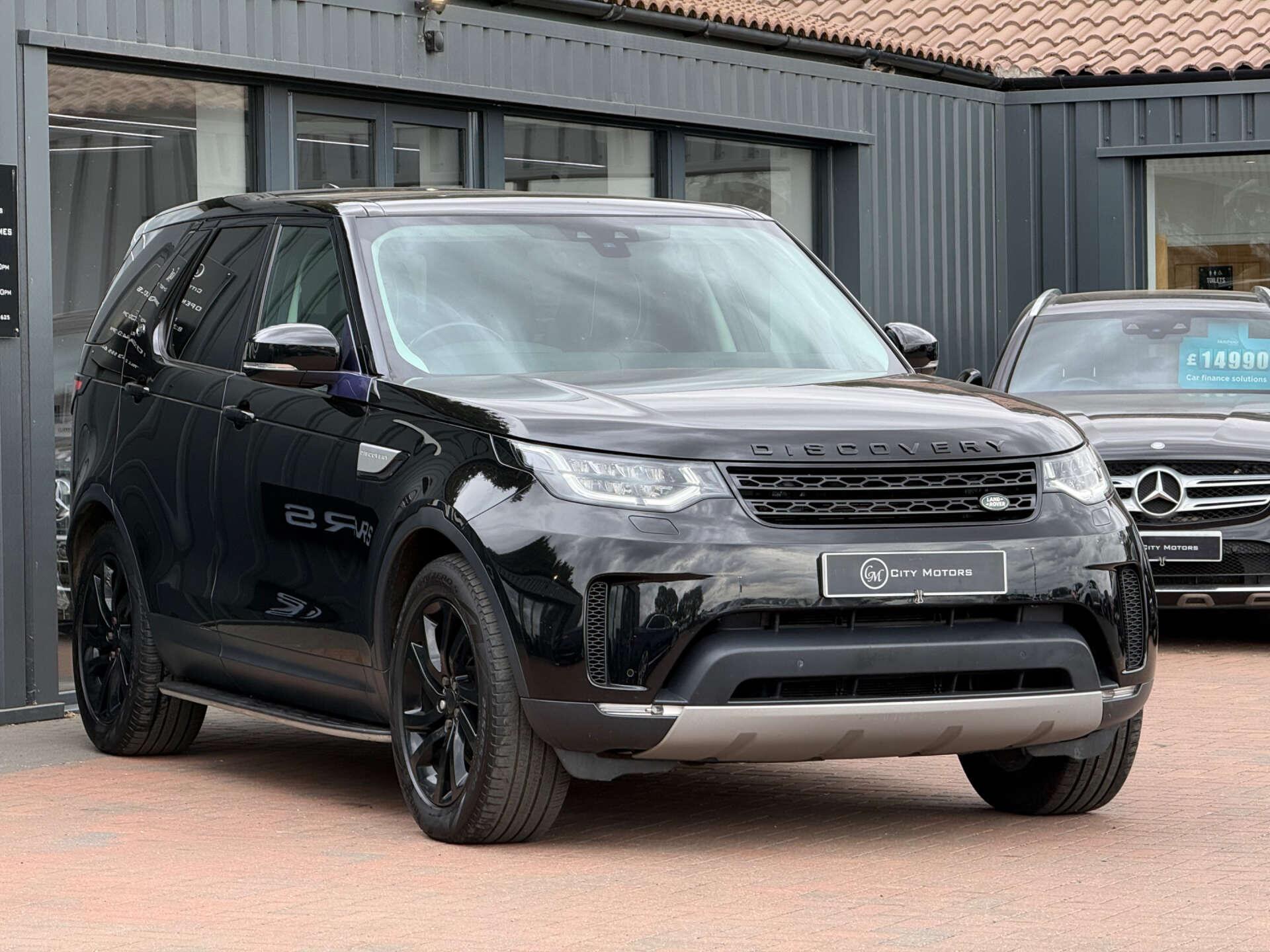 Land Rover Discovery view 14
