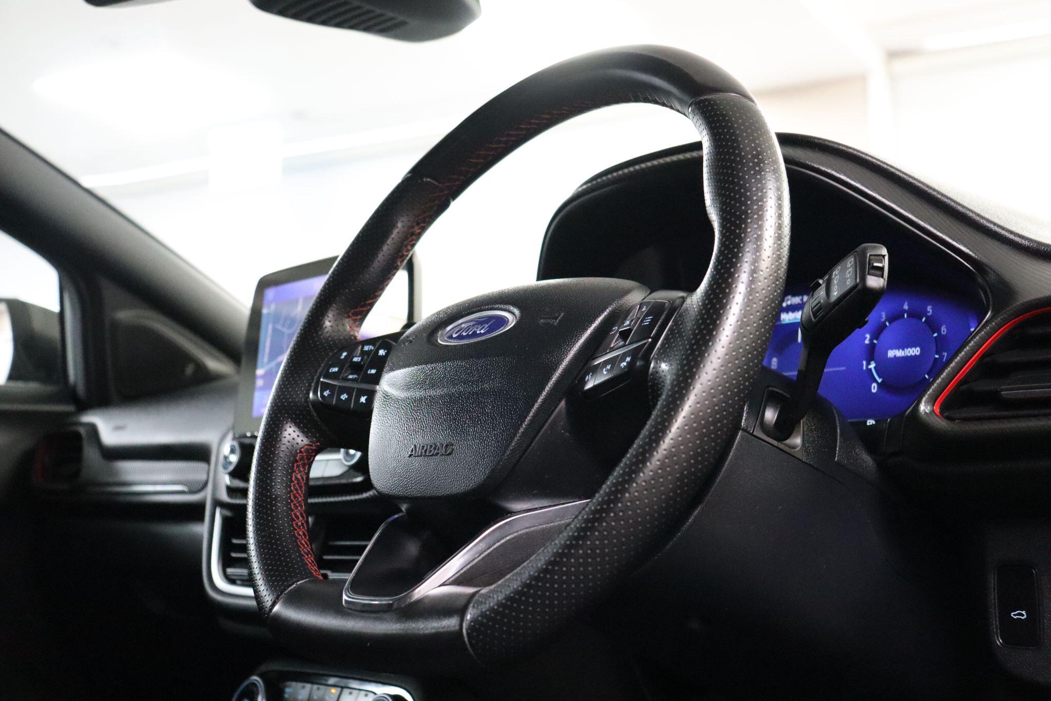 Ford Puma view 12