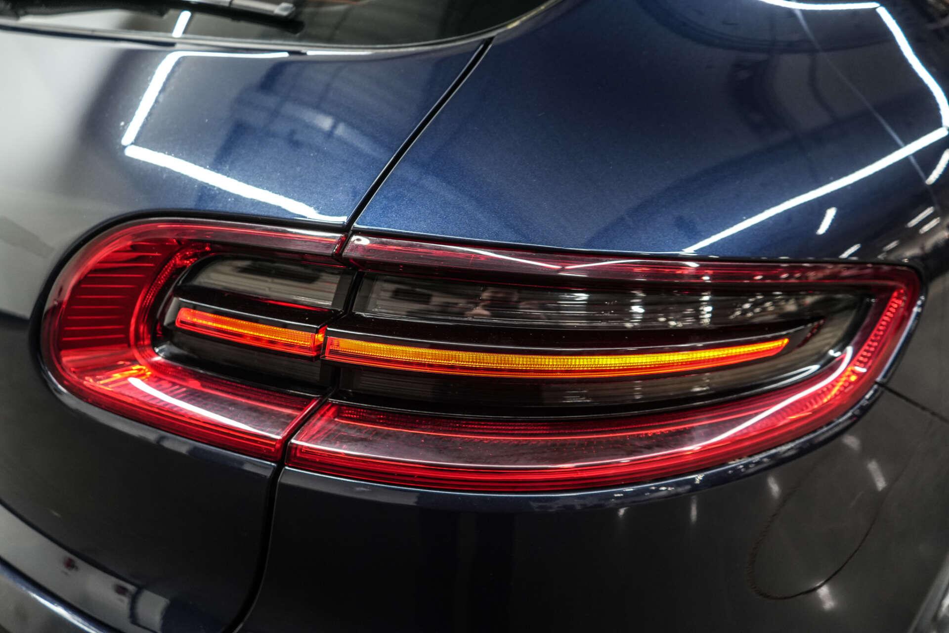 Porsche Macan view 9