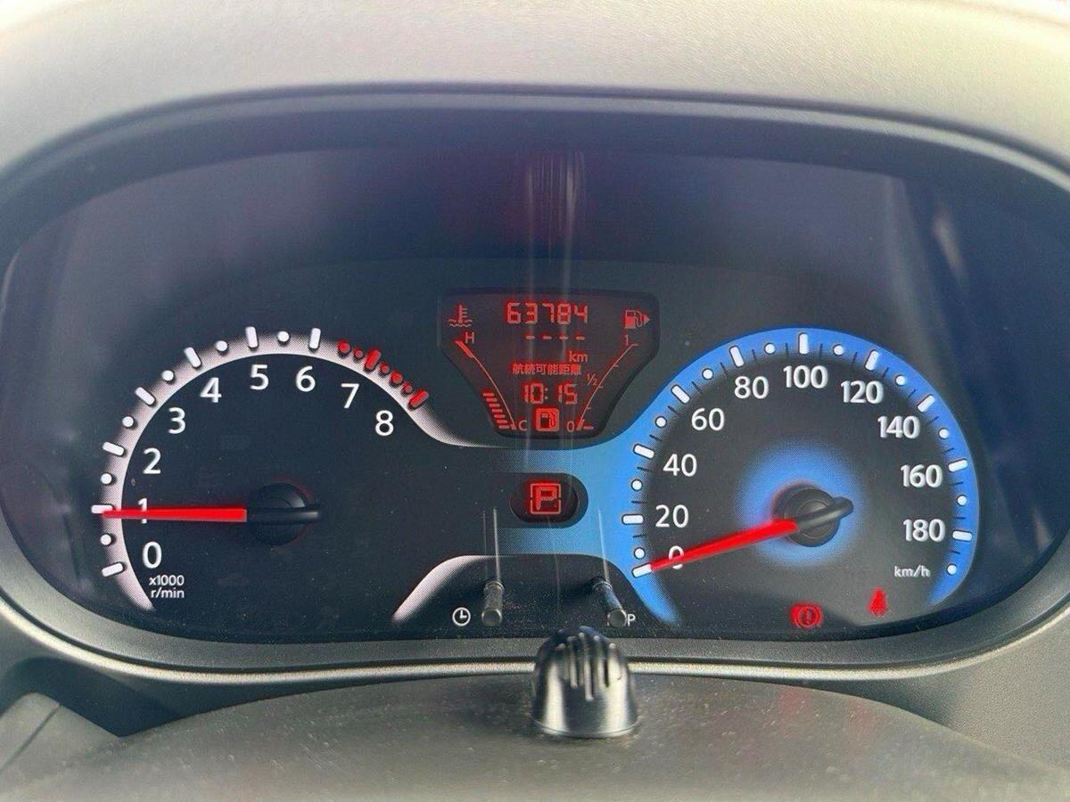 Nissan Cube view 15