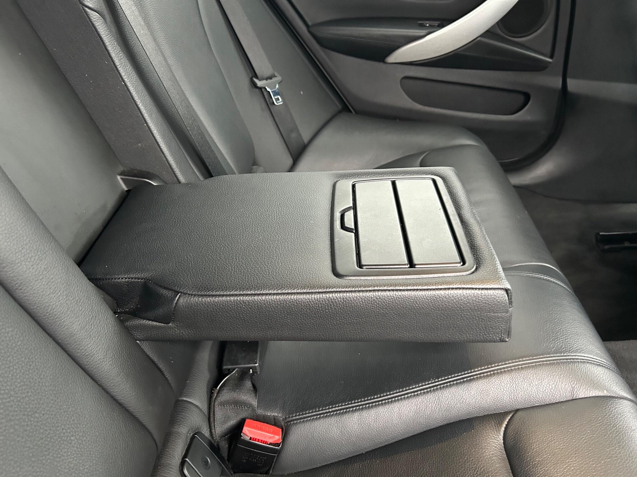 BMW 4 Series view 38