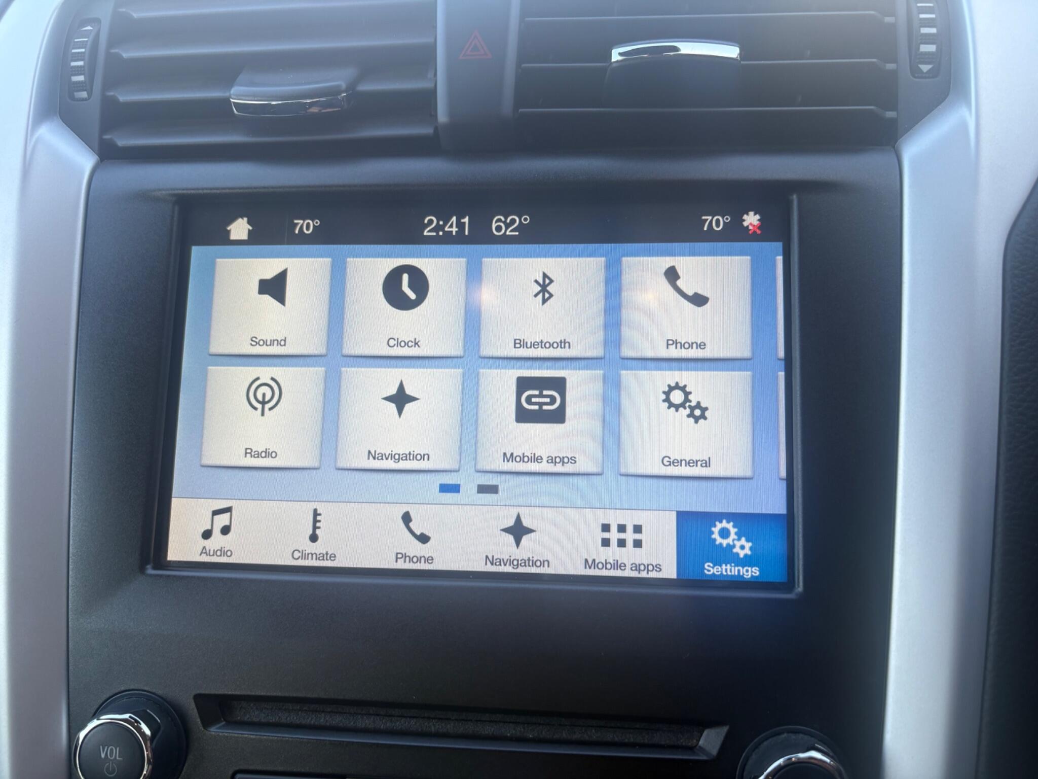 Ford Mondeo view 20