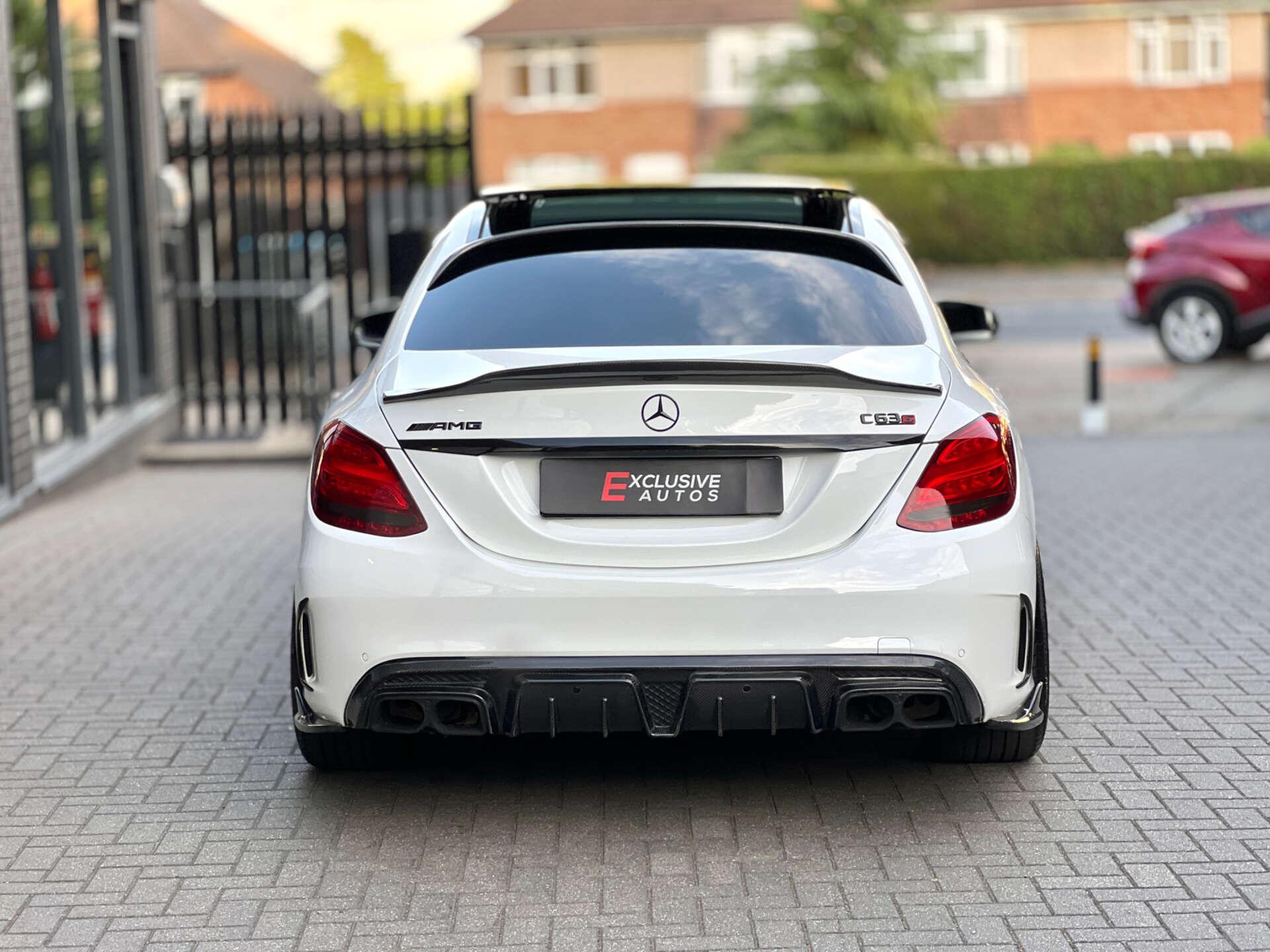 Mercedes-Benz C Class view 11