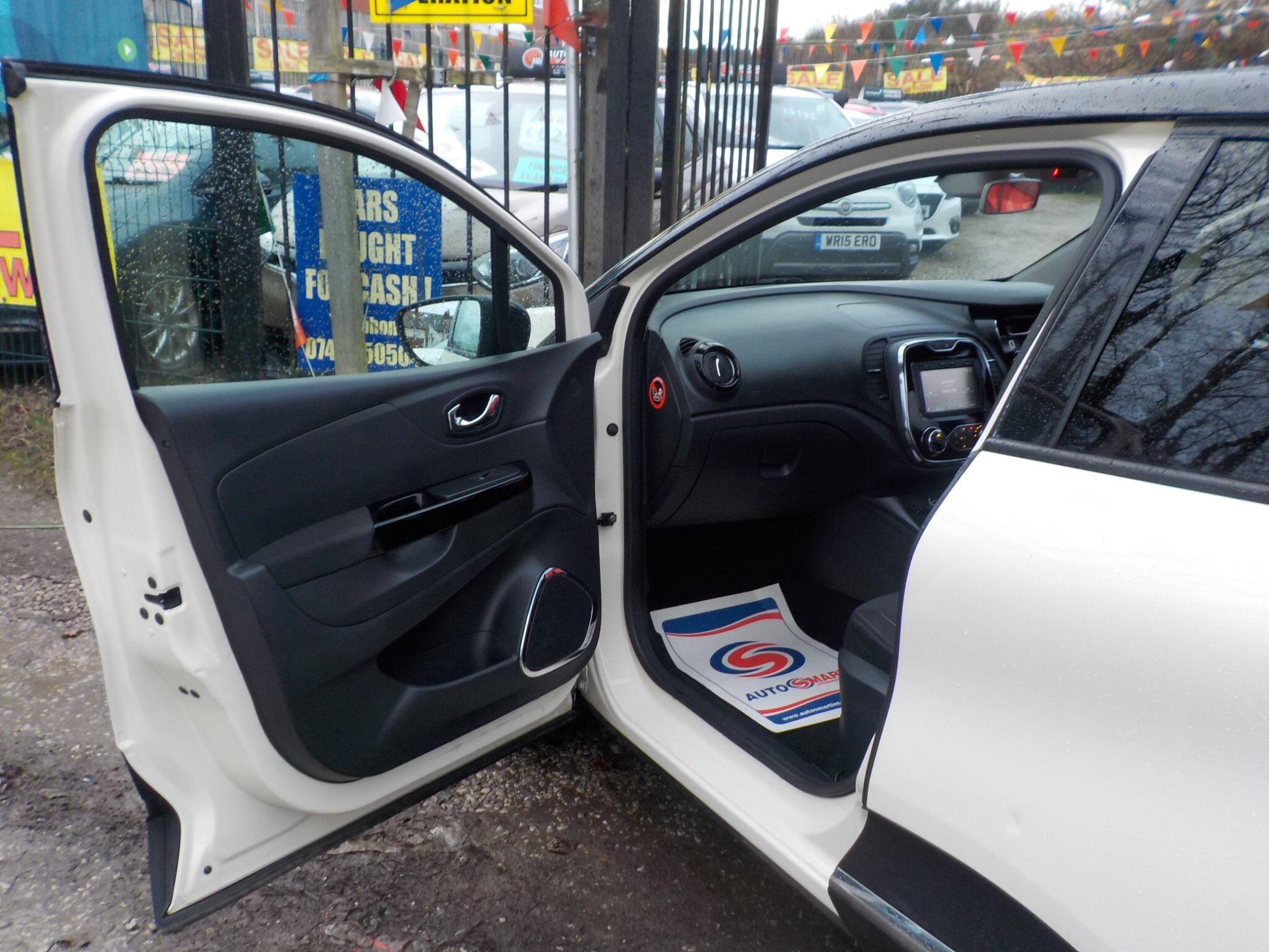 Renault Captur 1.5 dCi ENERGY Dynamique S Nav Euro 6 (s/s) 5dr