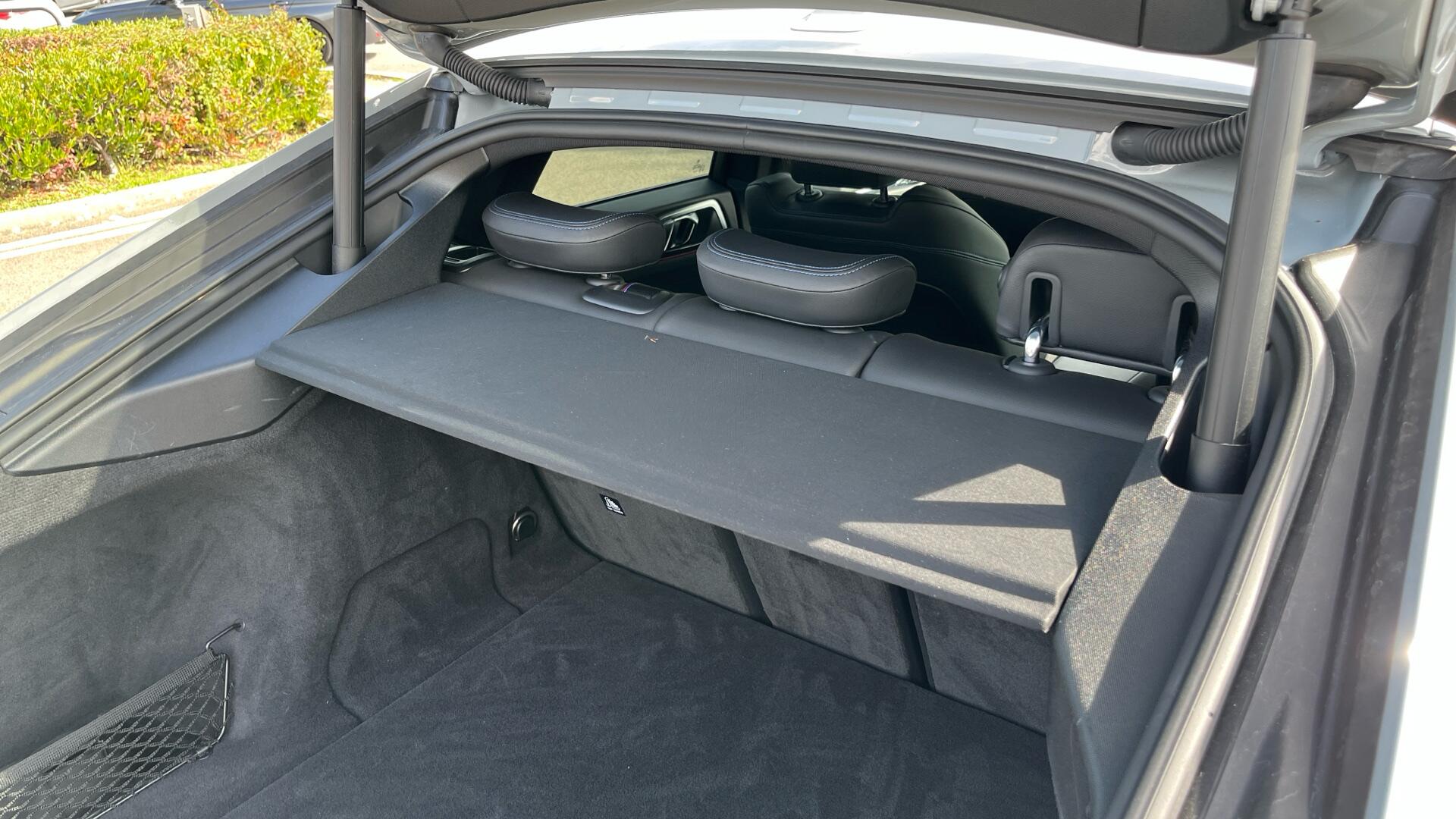 BMW i4 view 29