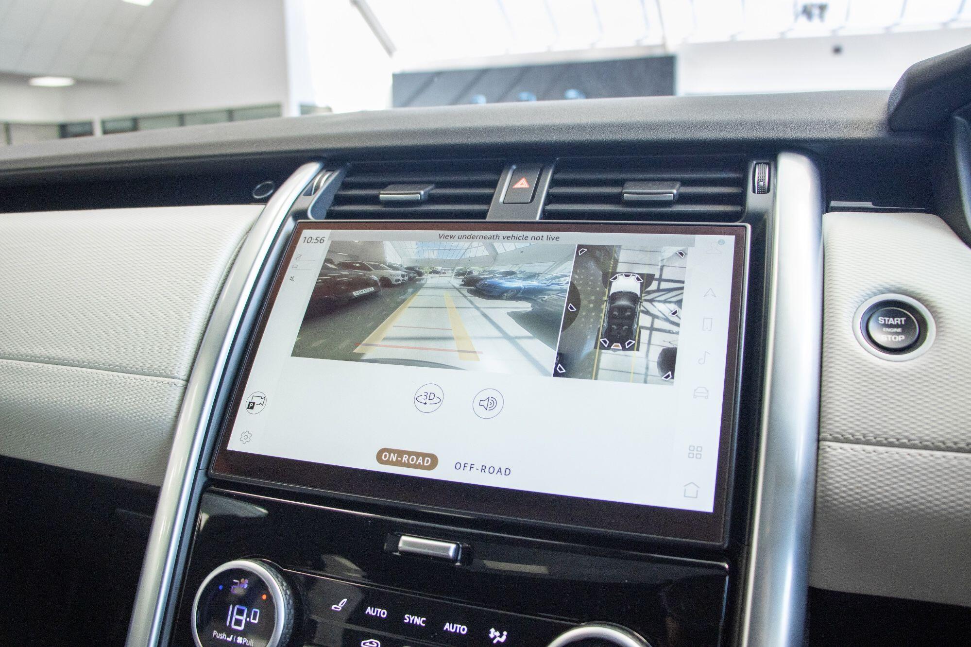 Land Rover Discovery view 46