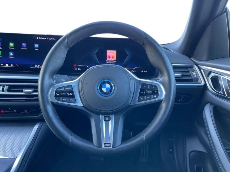BMW i4 view 5
