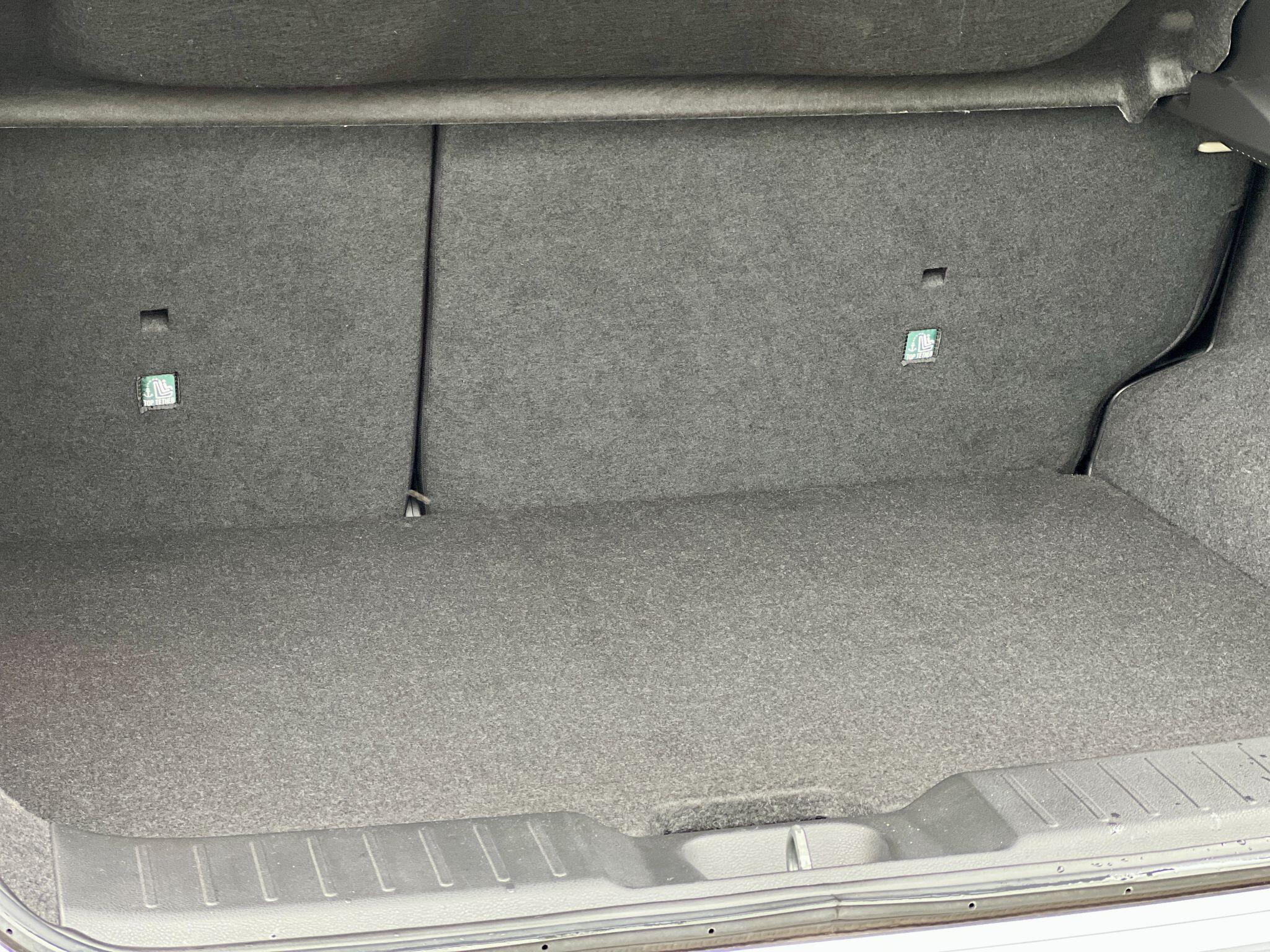 Nissan Juke view 44