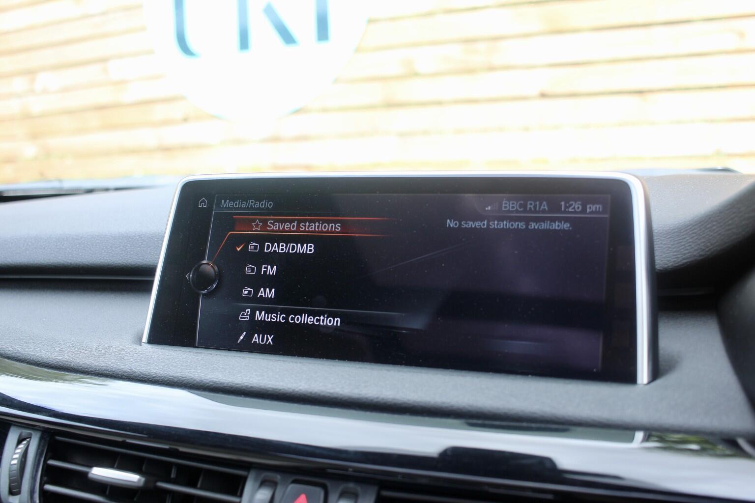 BMW X5 view 25