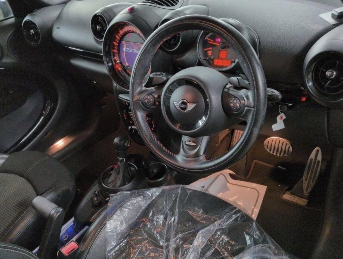 Mini Countryman view 5