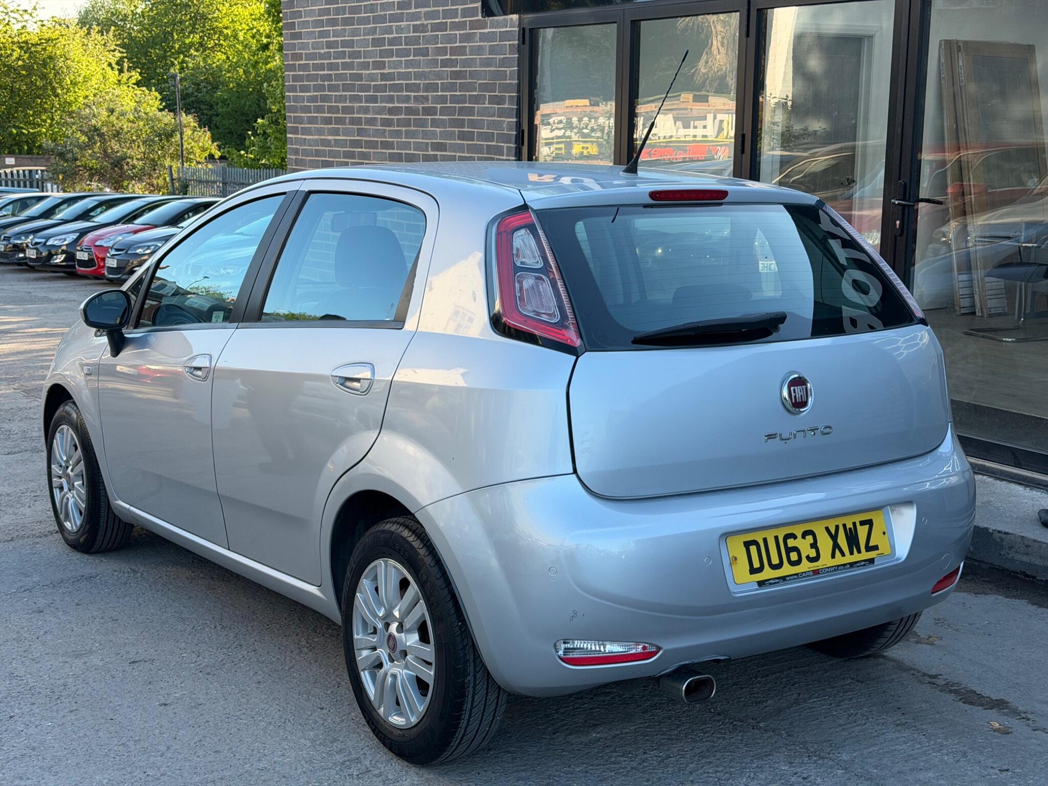 Fiat Punto view 6