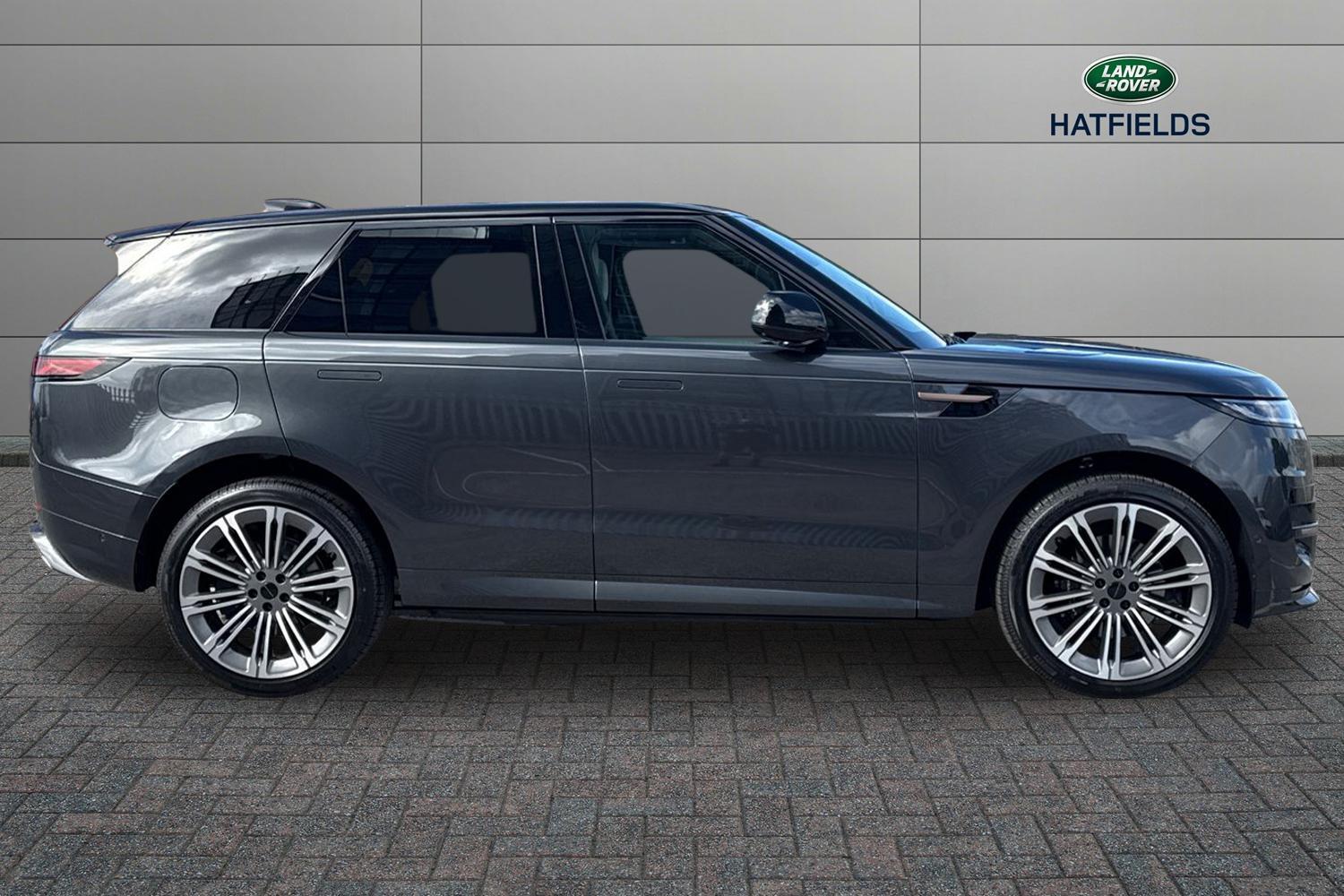 Land Rover Range Rover Sport view 5