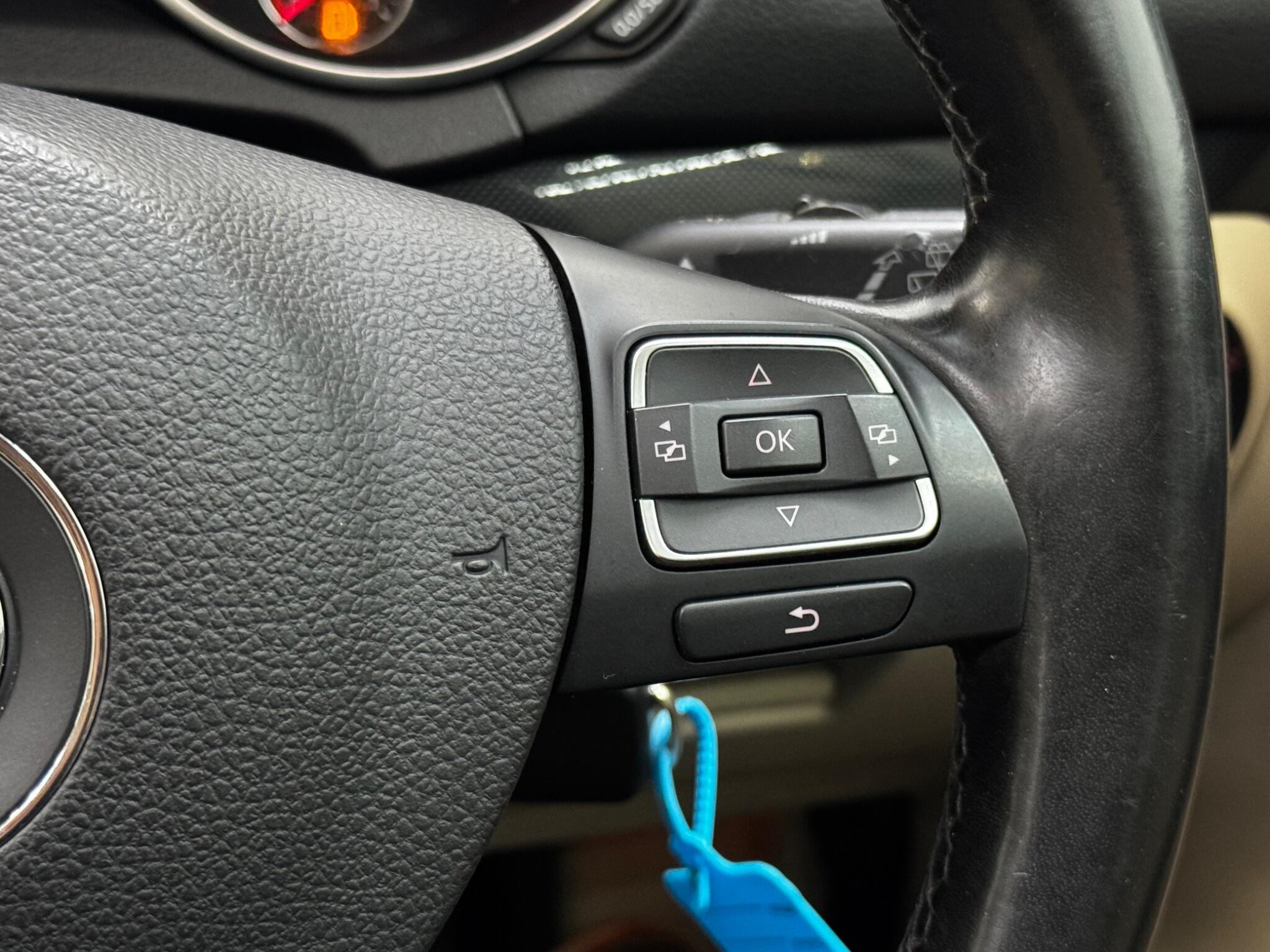 Volkswagen Golf view 34