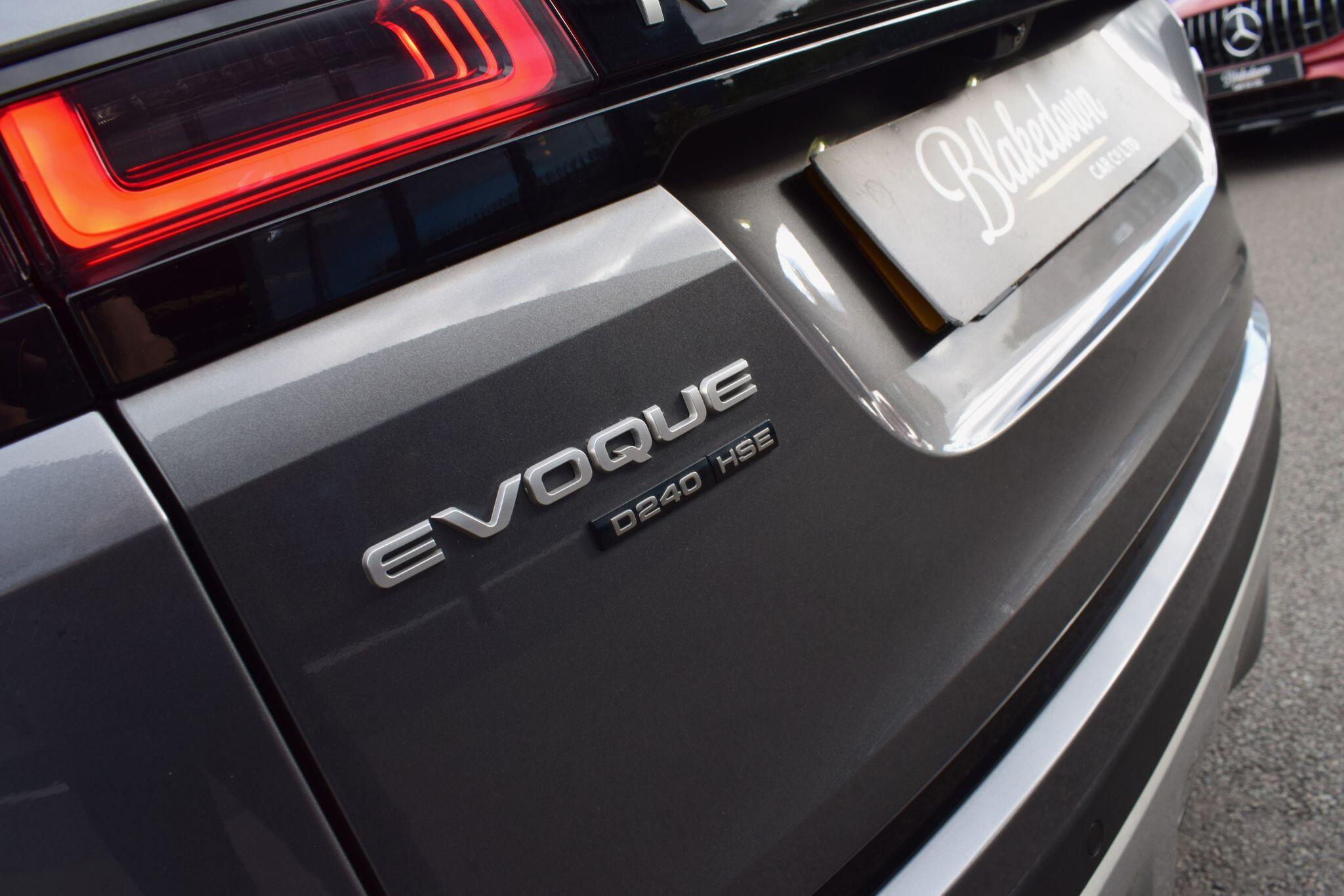 Land Rover Range Rover Evoque view 37