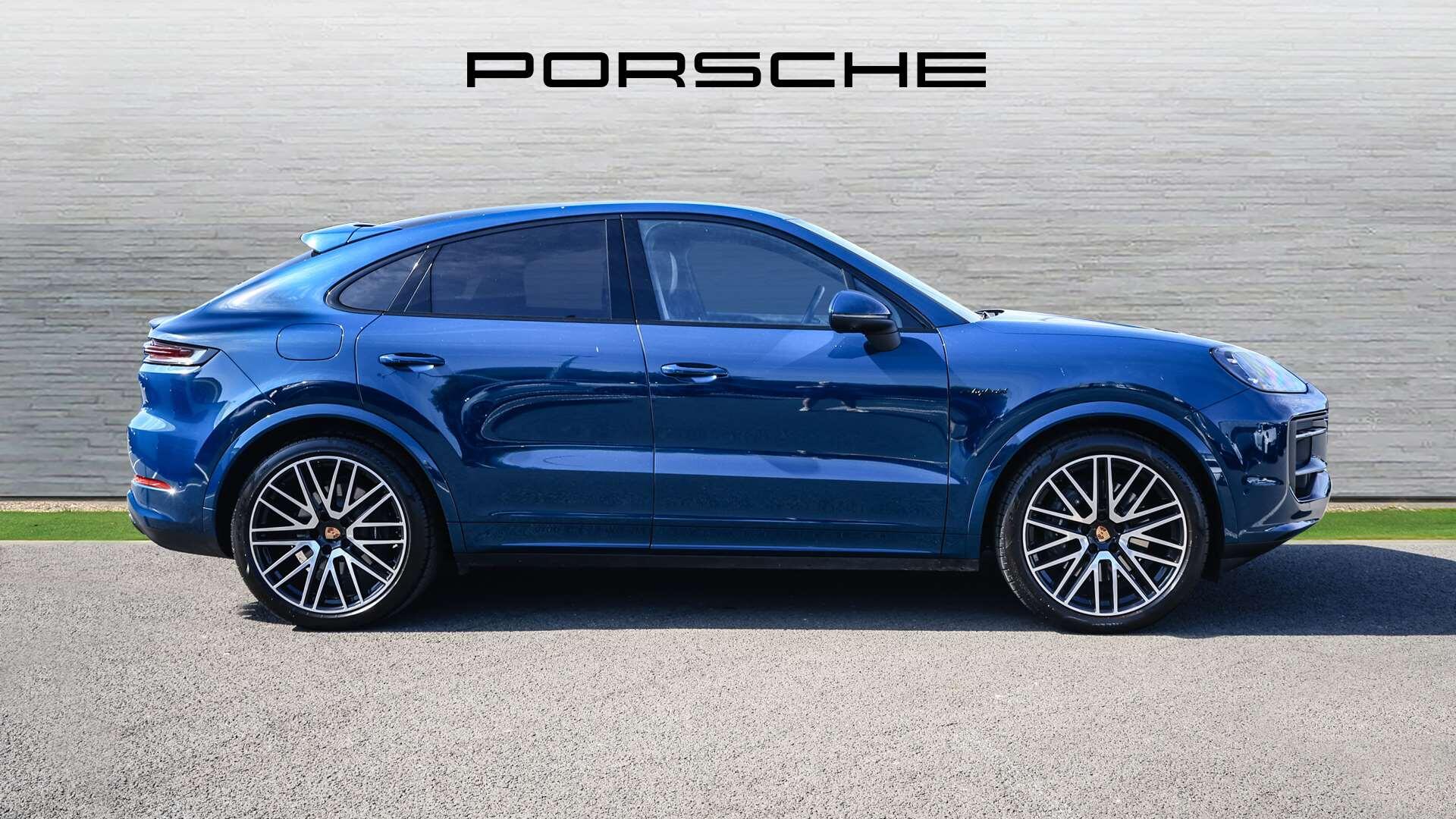 Porsche Cayenne view 7