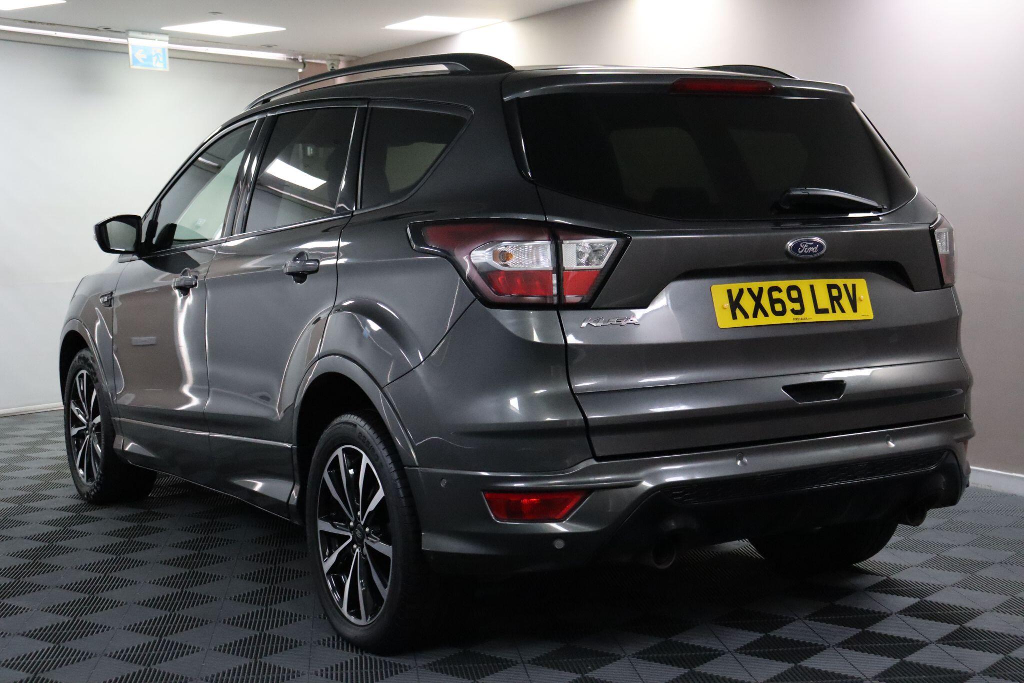 Ford Kuga view 10