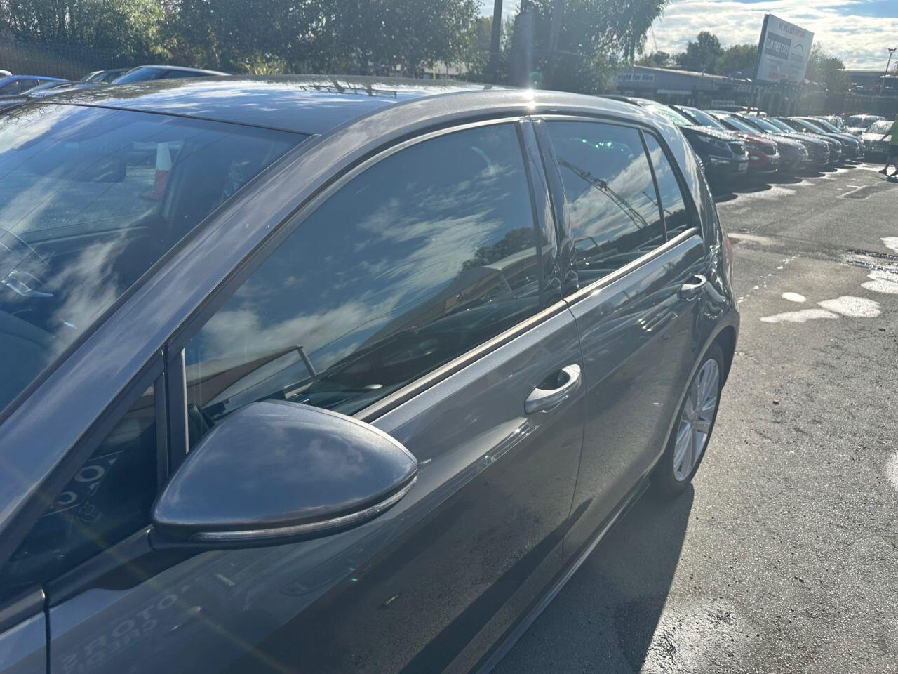 Volkswagen Golf view 15