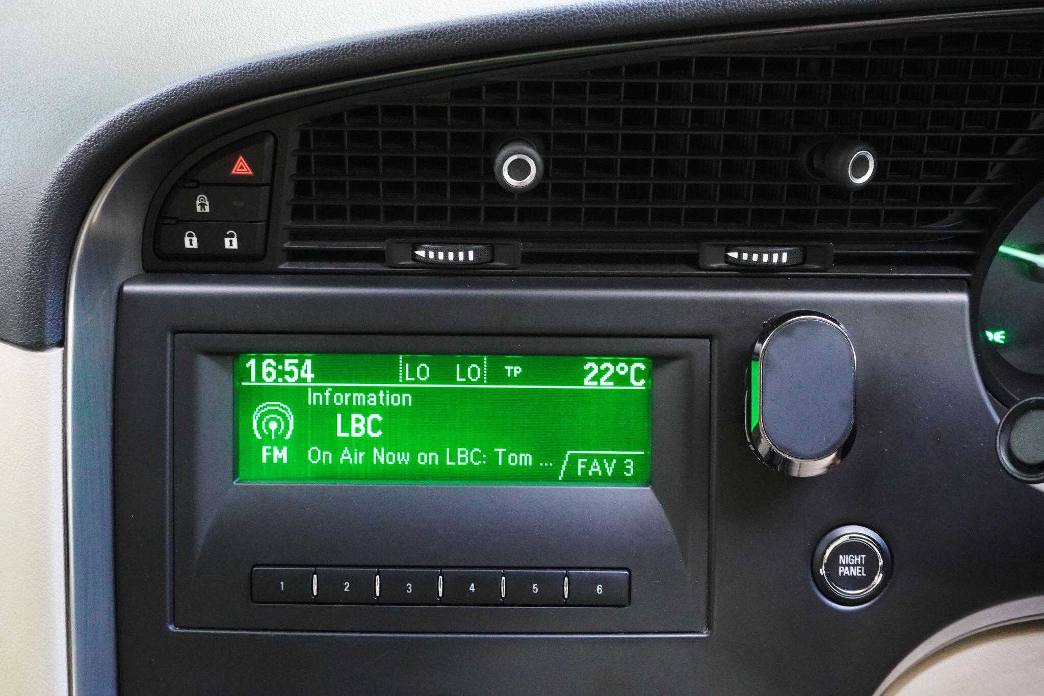 Saab 9-5 view 27