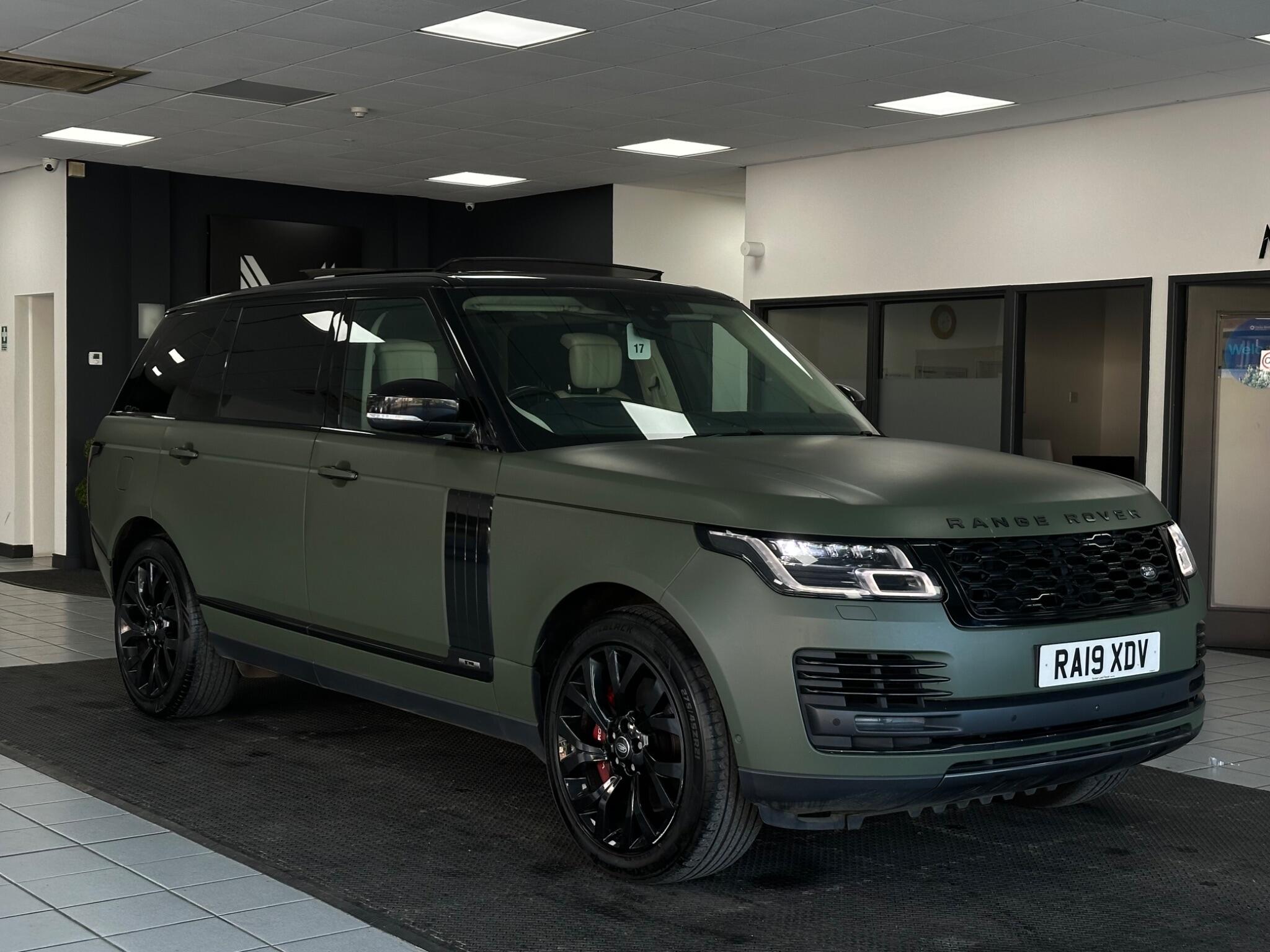 Land Rover Range Rover main image