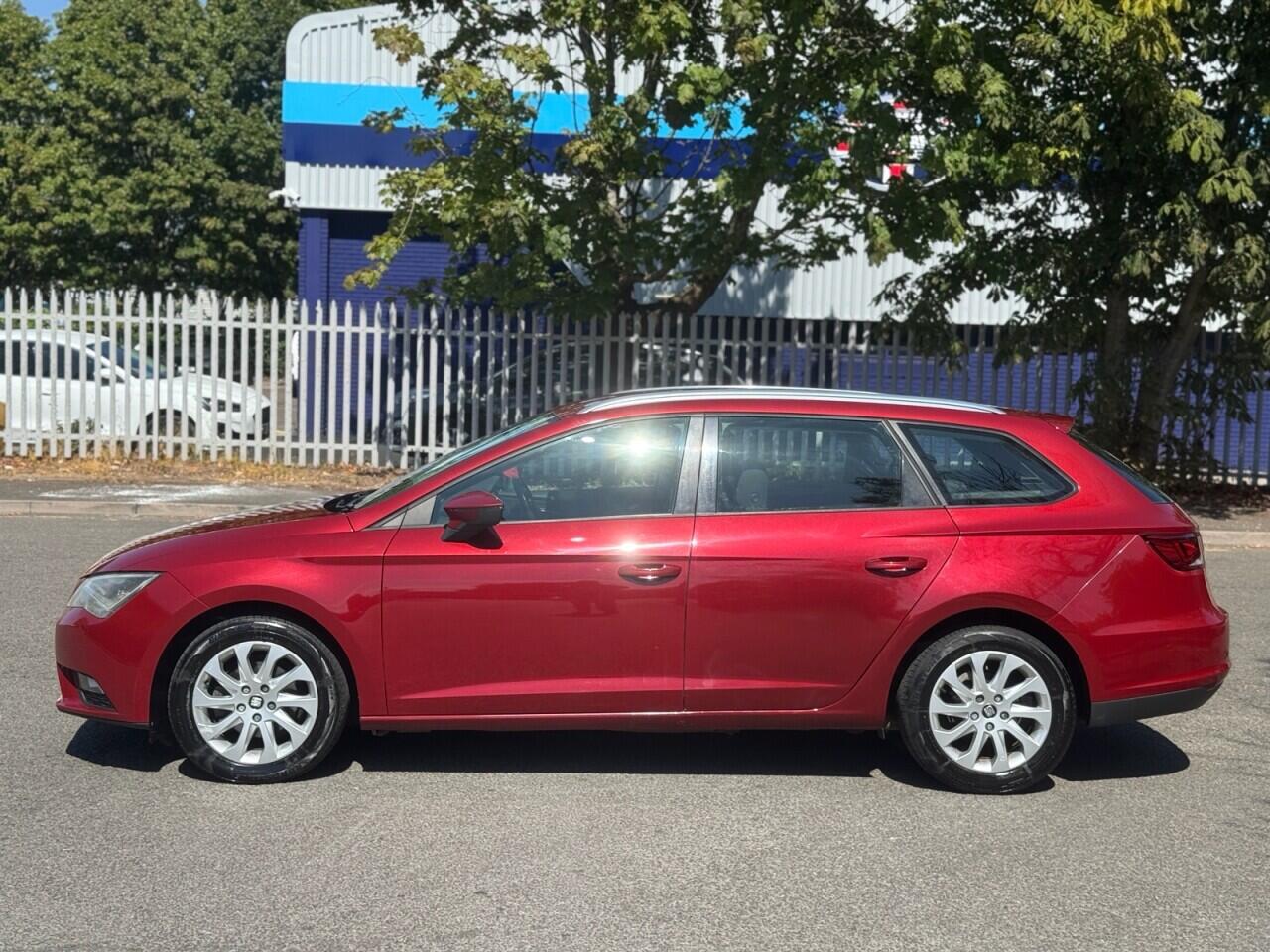 Seat Leon Leon view 8