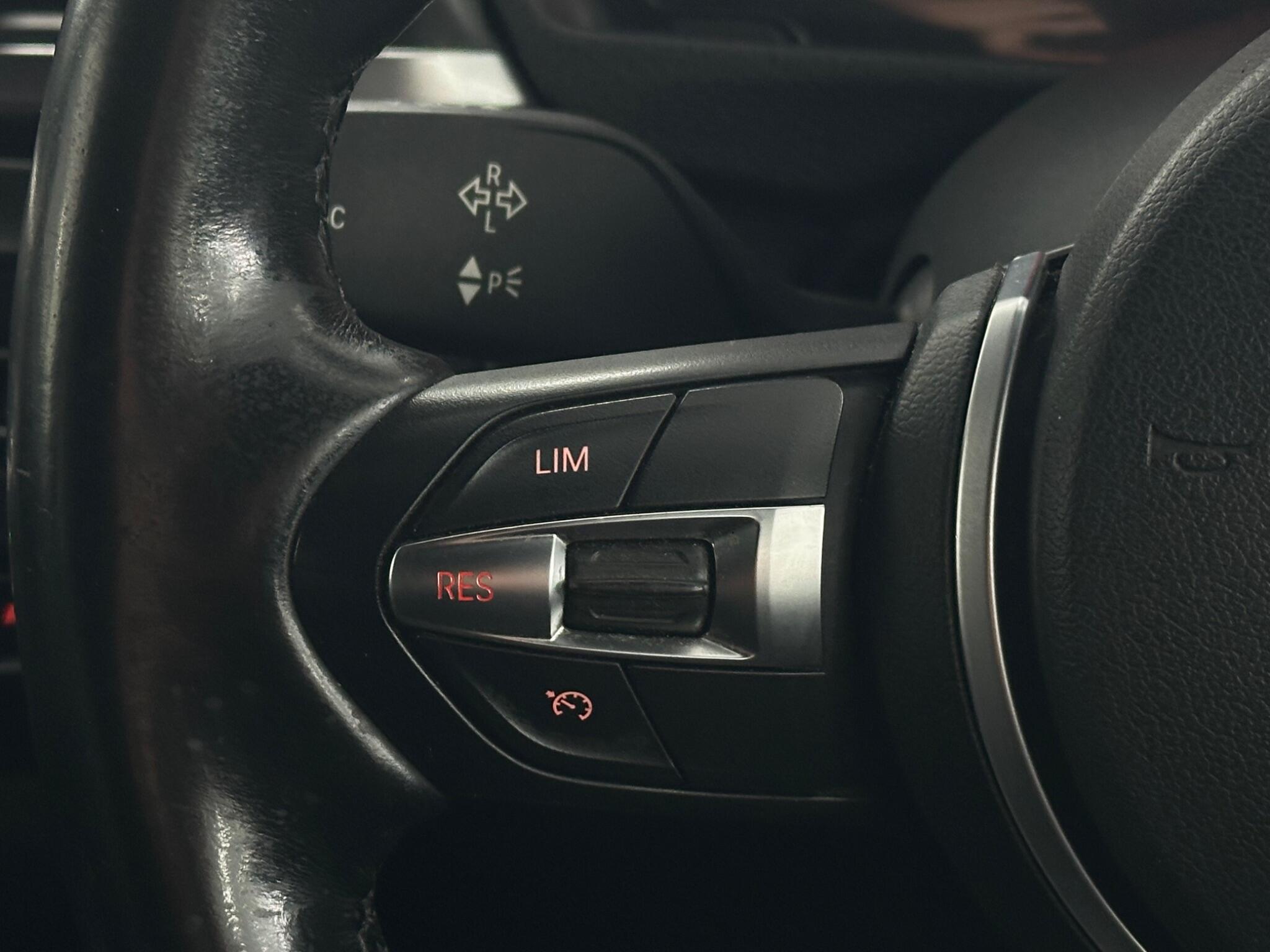 BMW 4 Series view 26