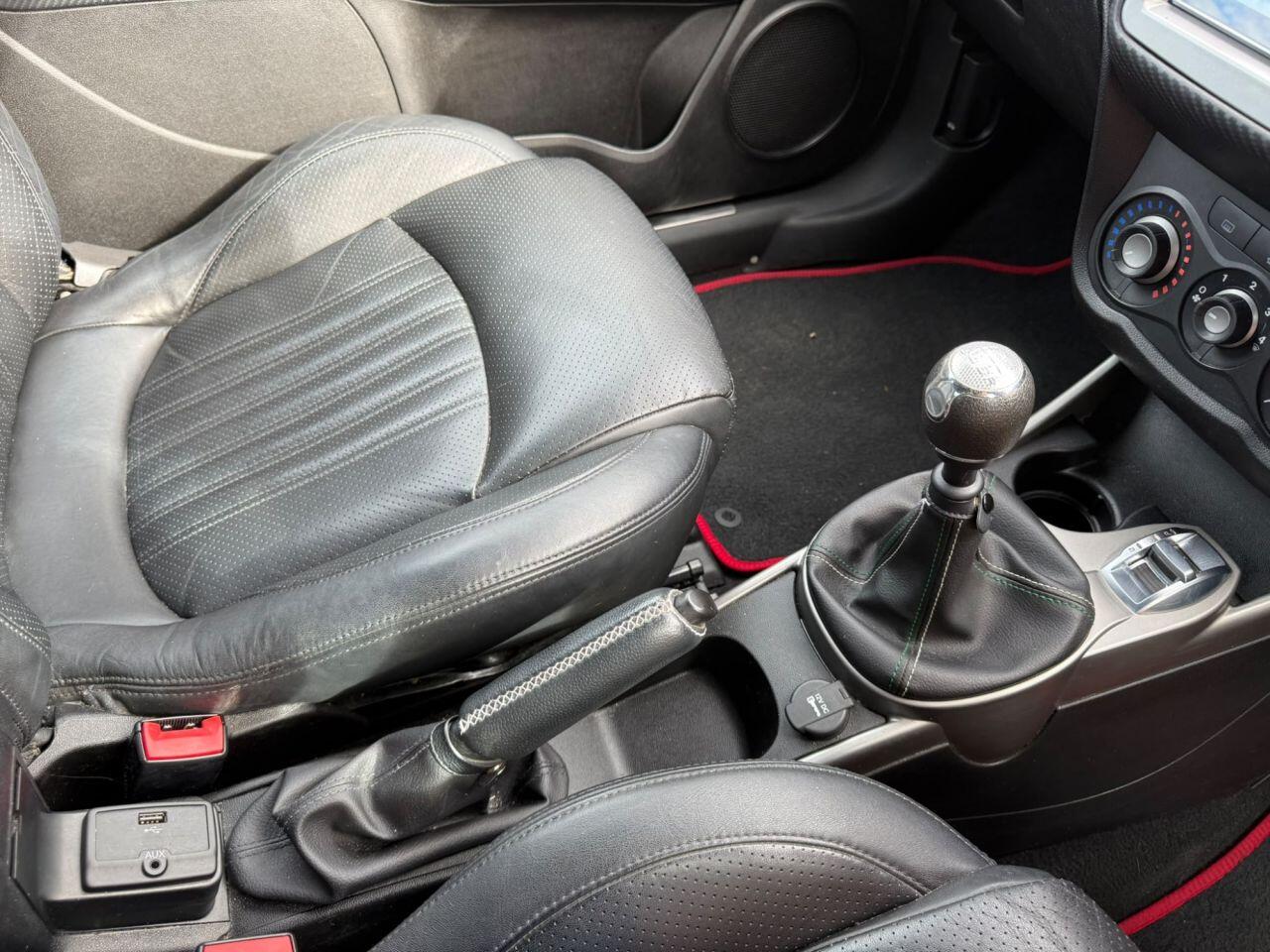Alfa Romeo Mito view 38