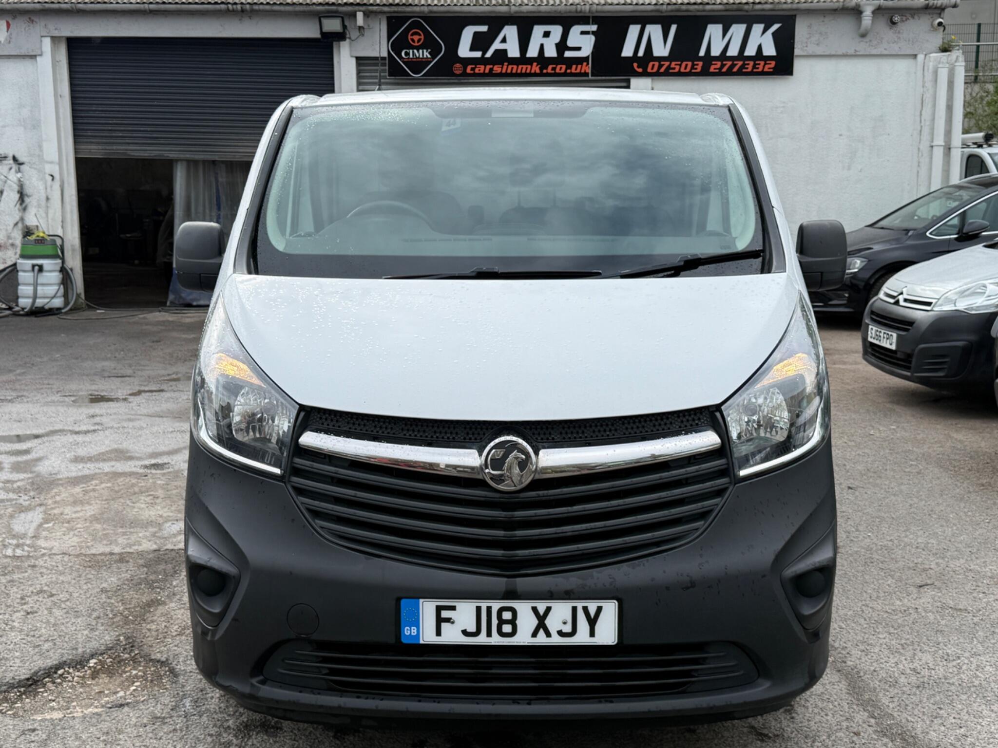 Vauxhall Vivaro - Image 7