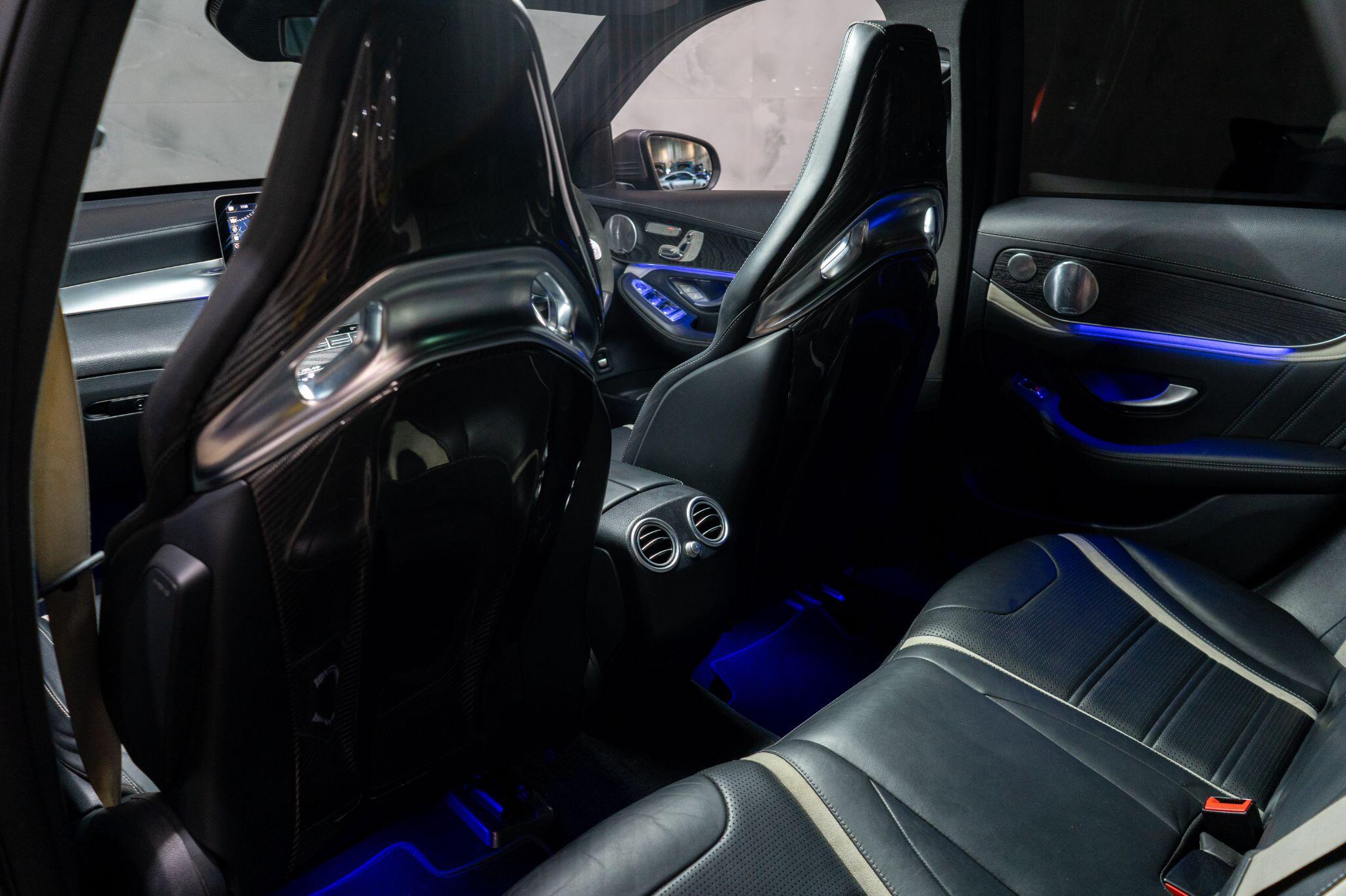 Mercedes-Benz GLC view 16