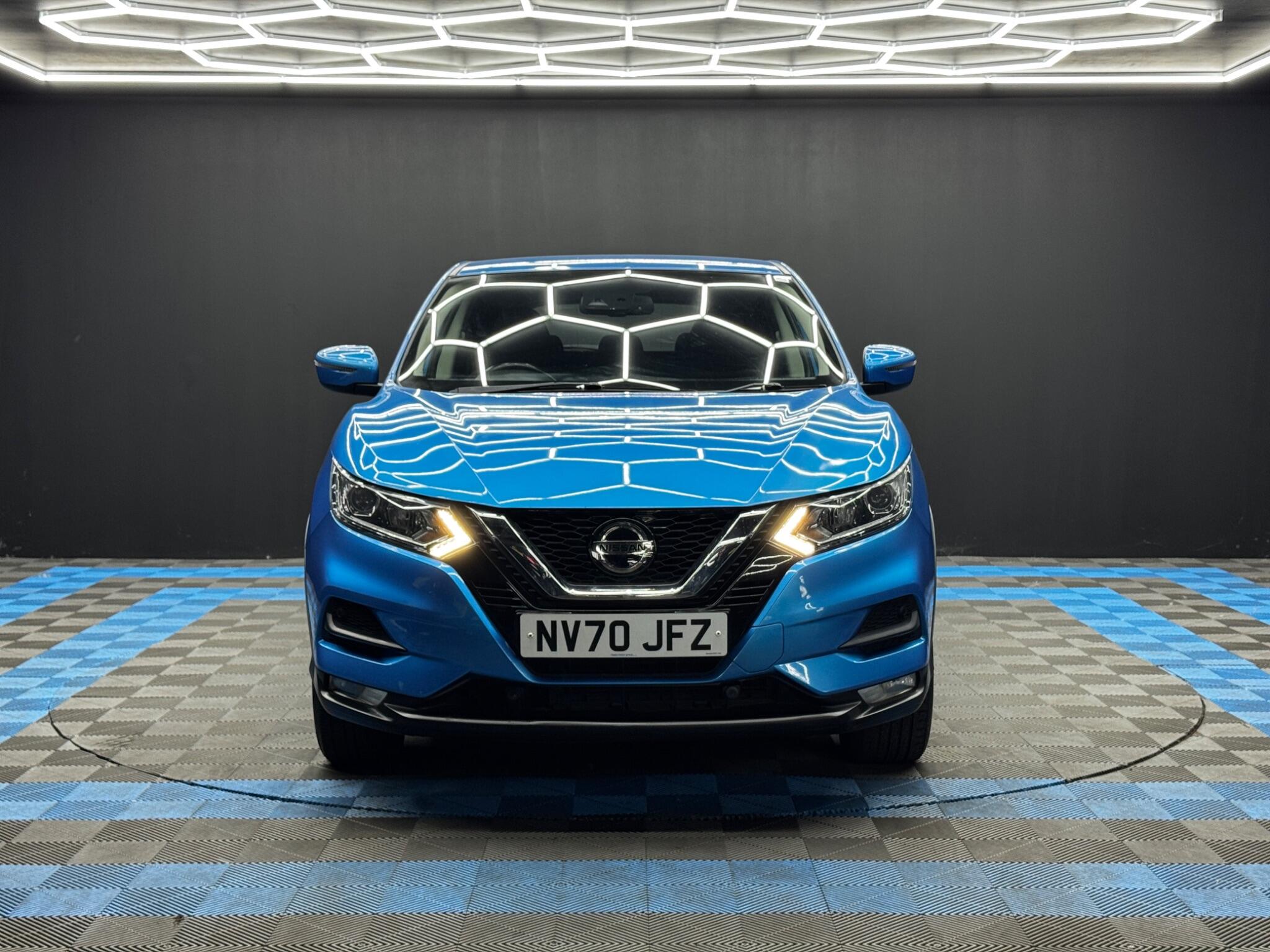 Nissan Qashqai view 2