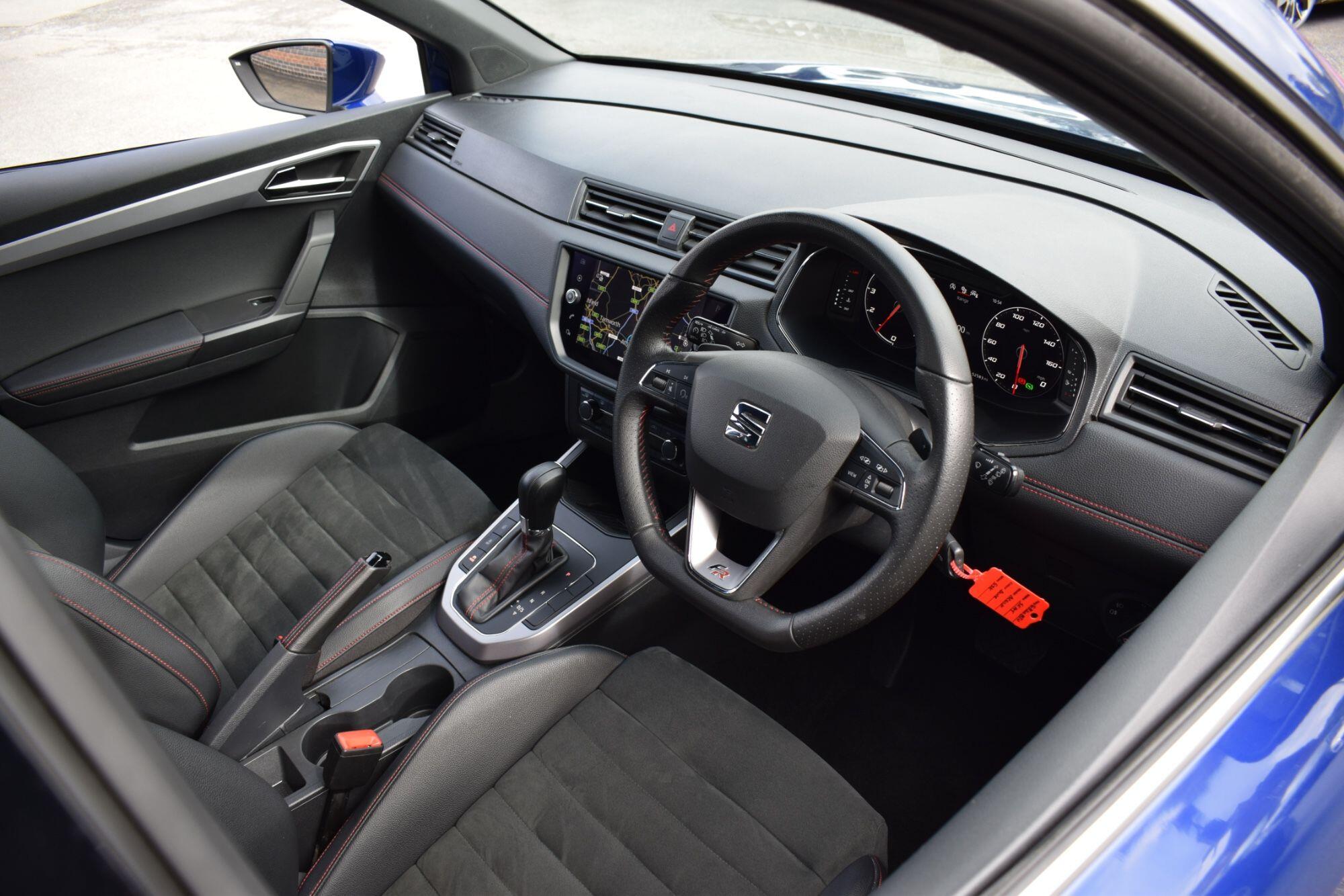 Seat Arona view 3