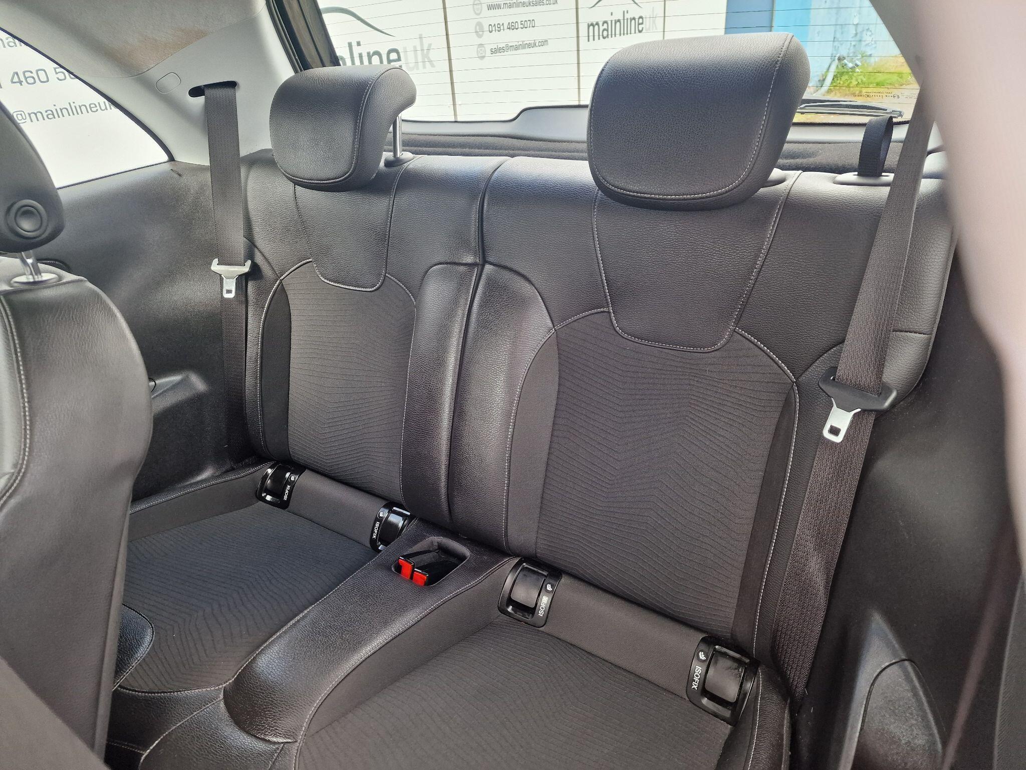 Vauxhall Adam view 33