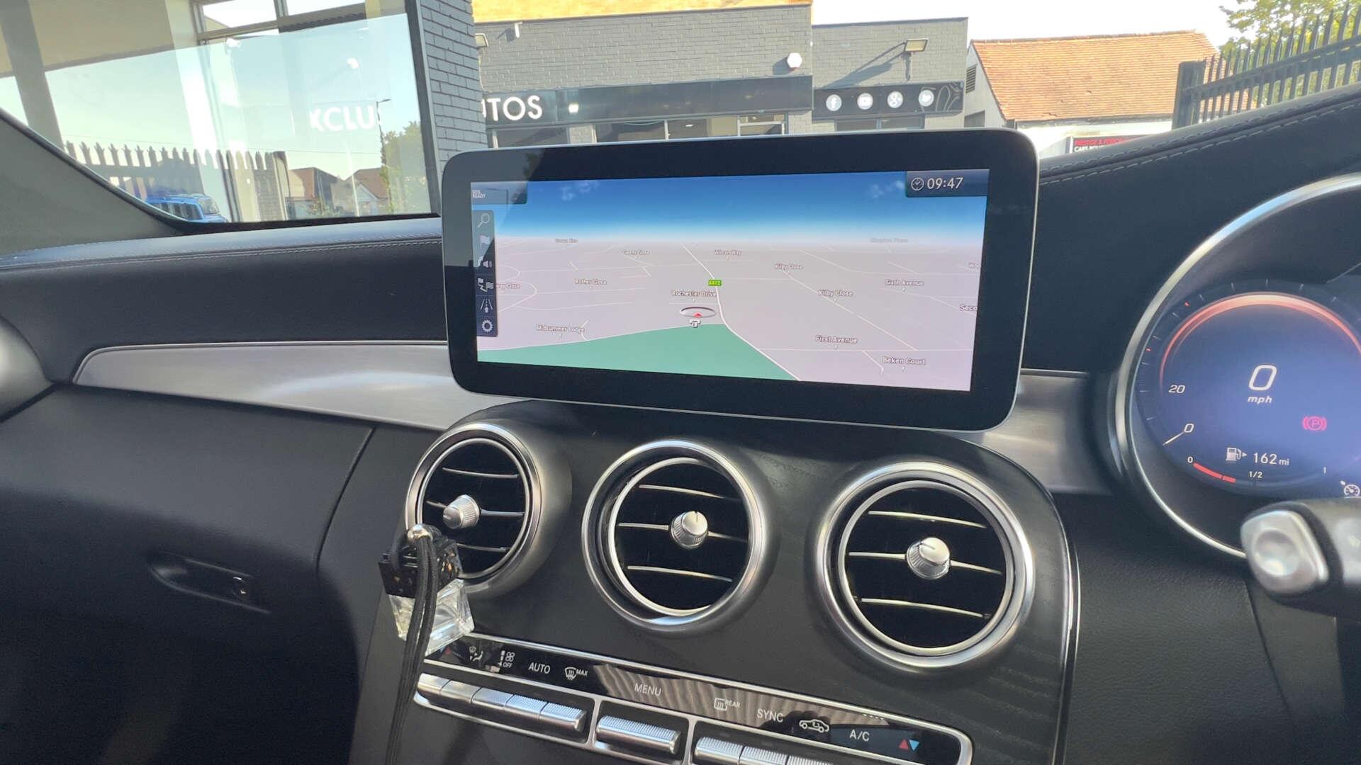 Mercedes-Benz C-Class view 16