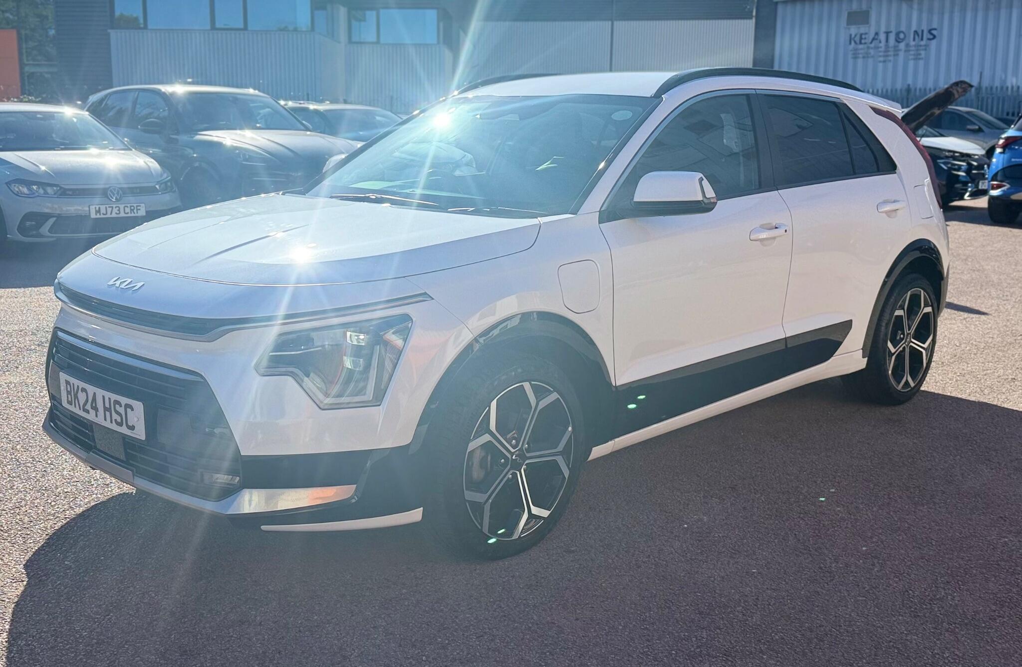 Kia Niro view 3