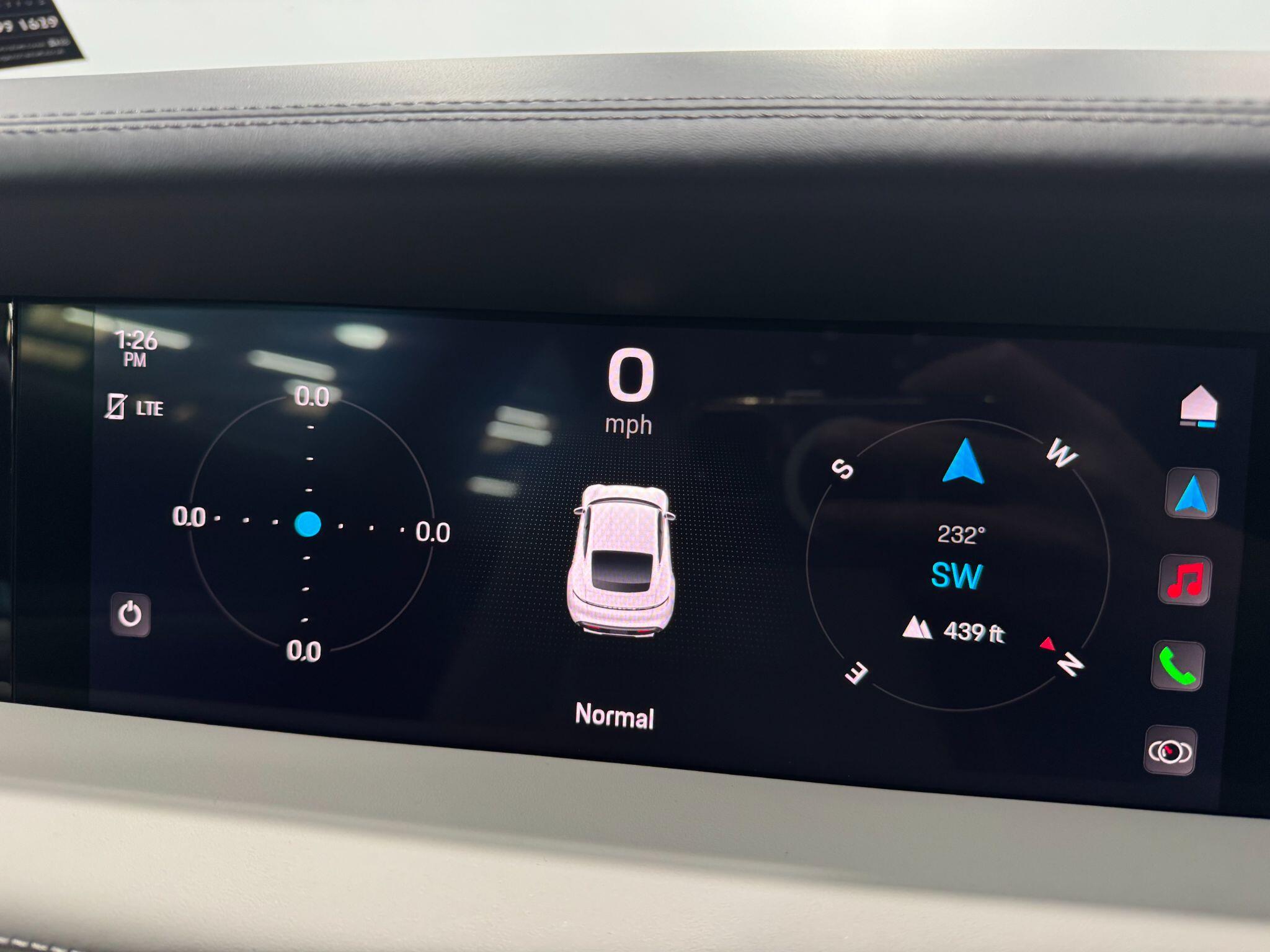 Porsche Taycan view 31