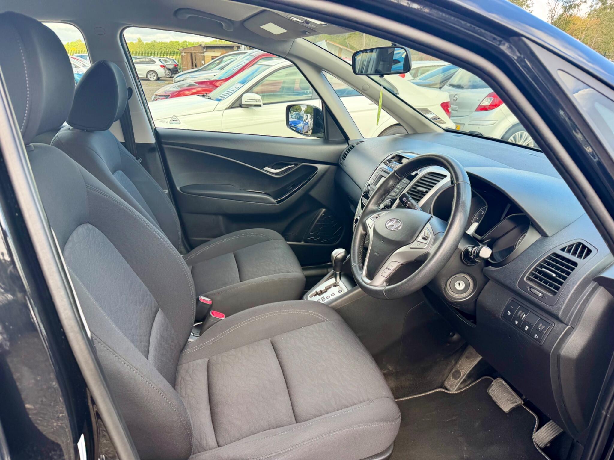 Hyundai Ix20 view 29