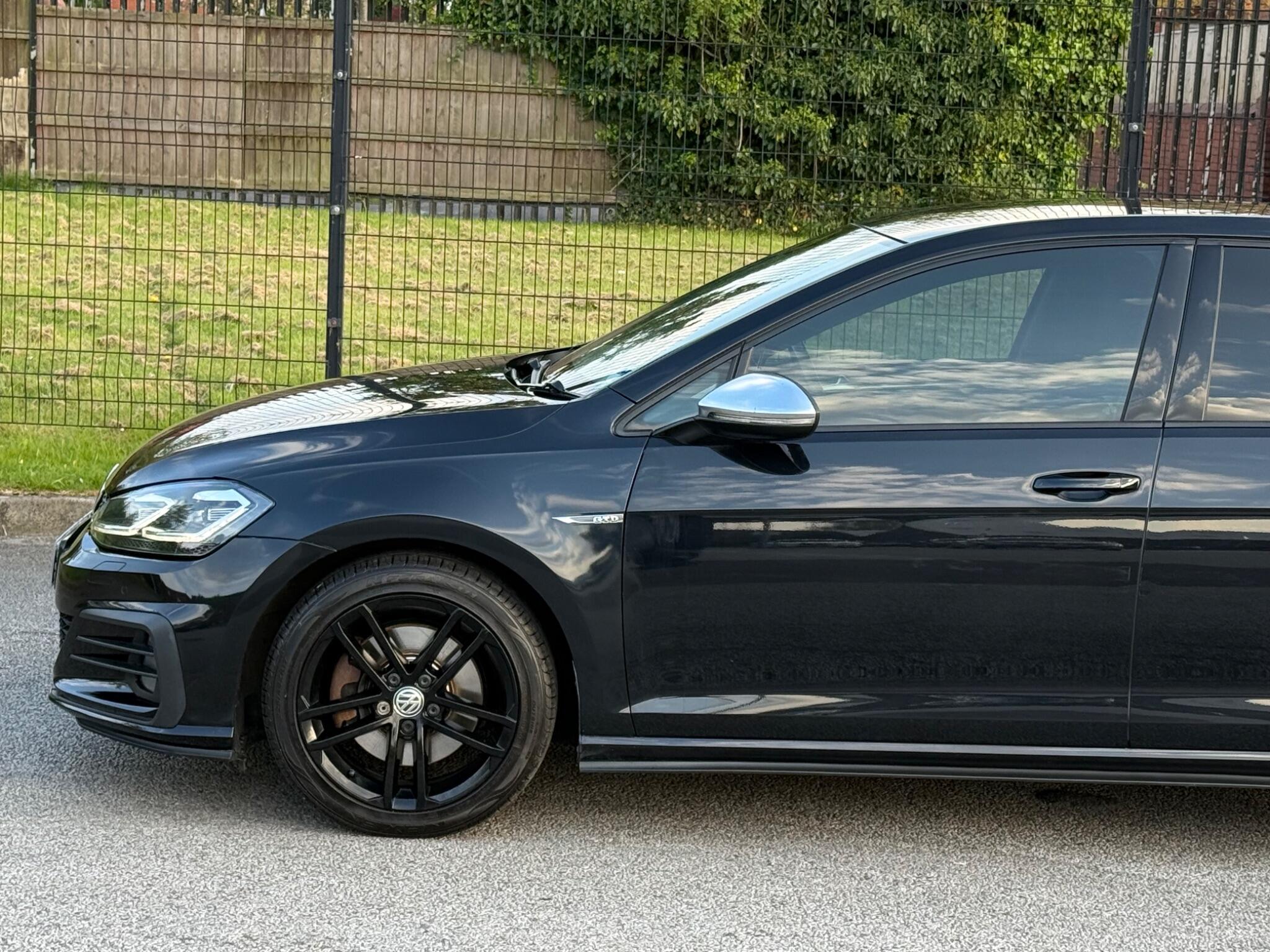 Volkswagen Golf view 12