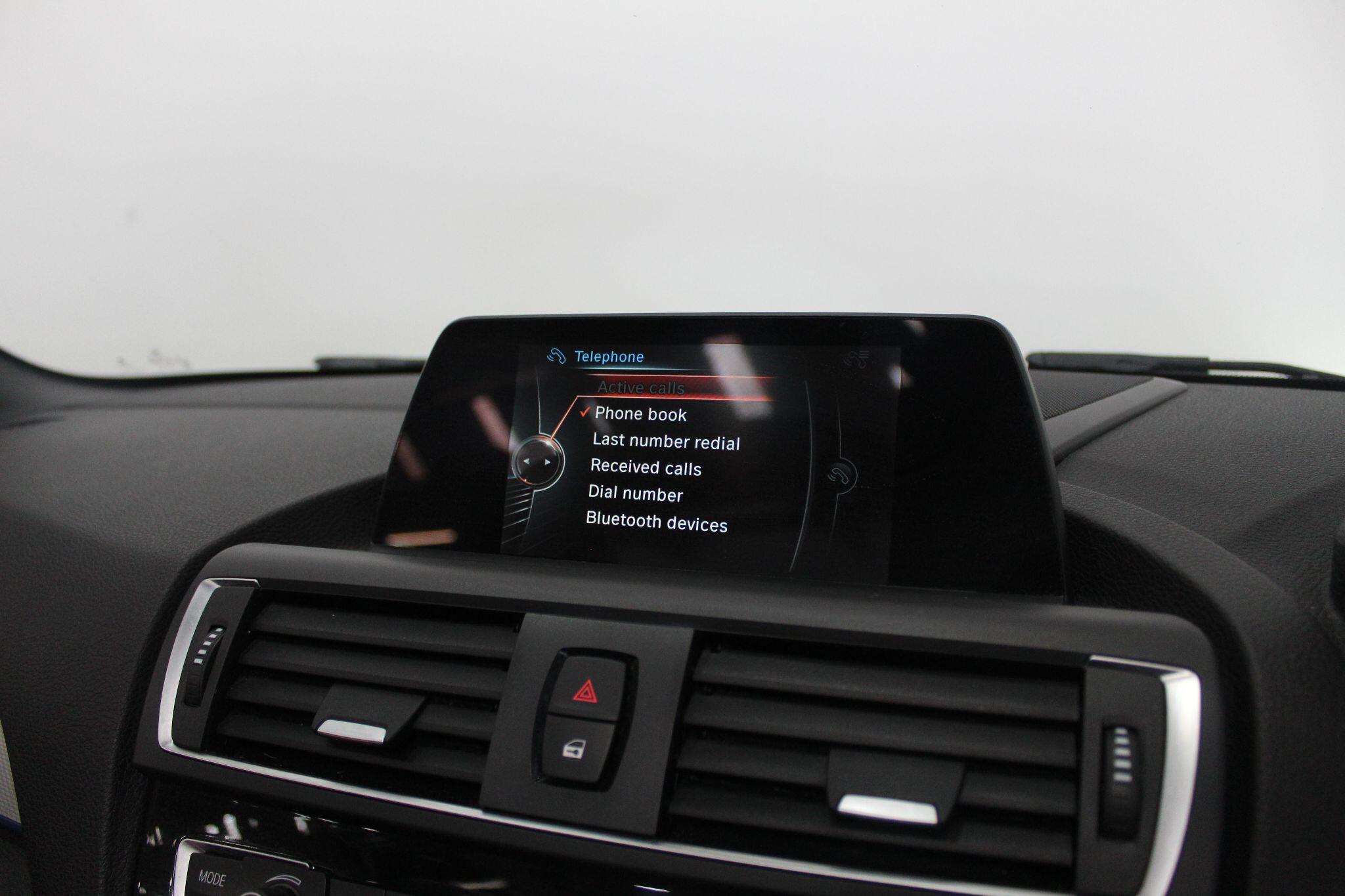 BMW 2 Series view 44