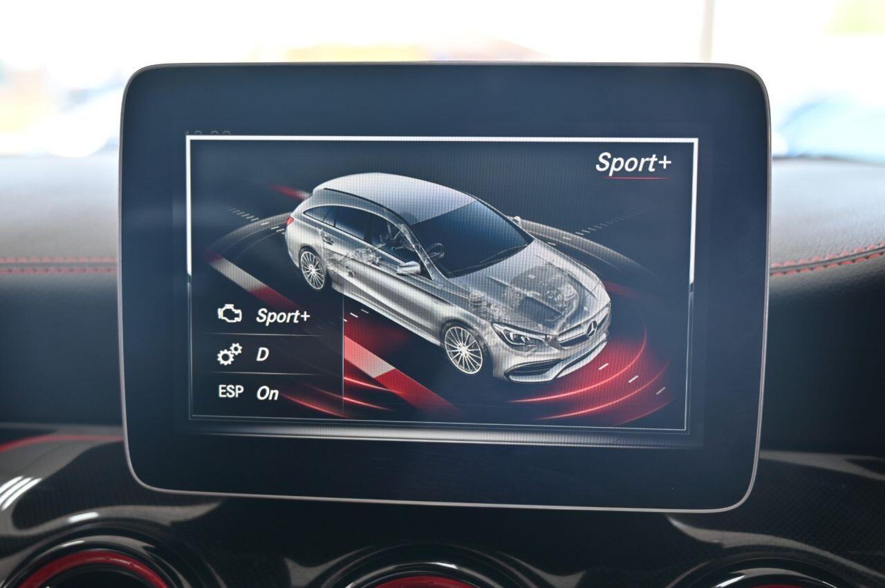 Mercedes-Benz Cla view 28