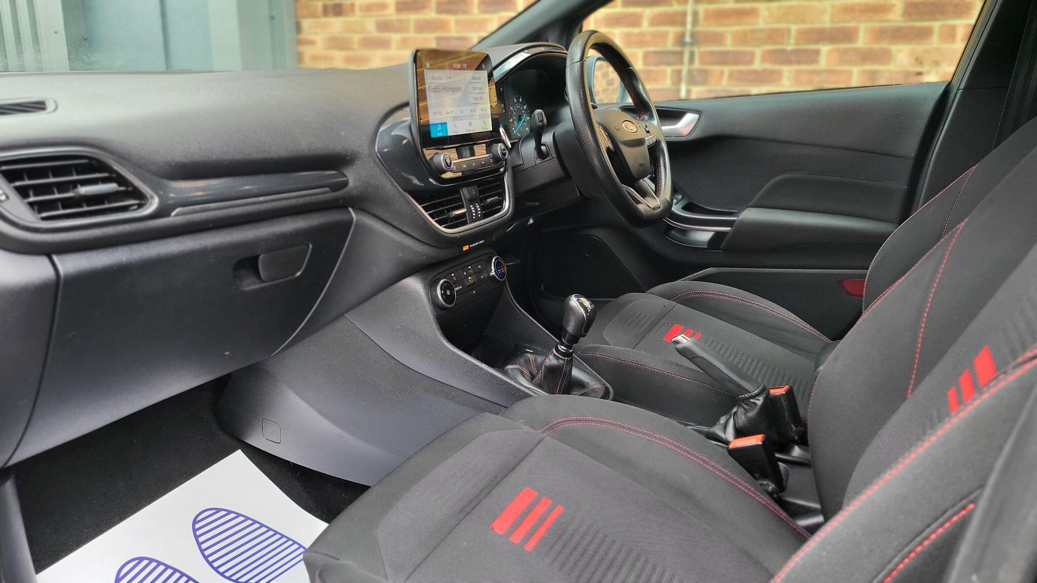 Ford Fiesta view 28