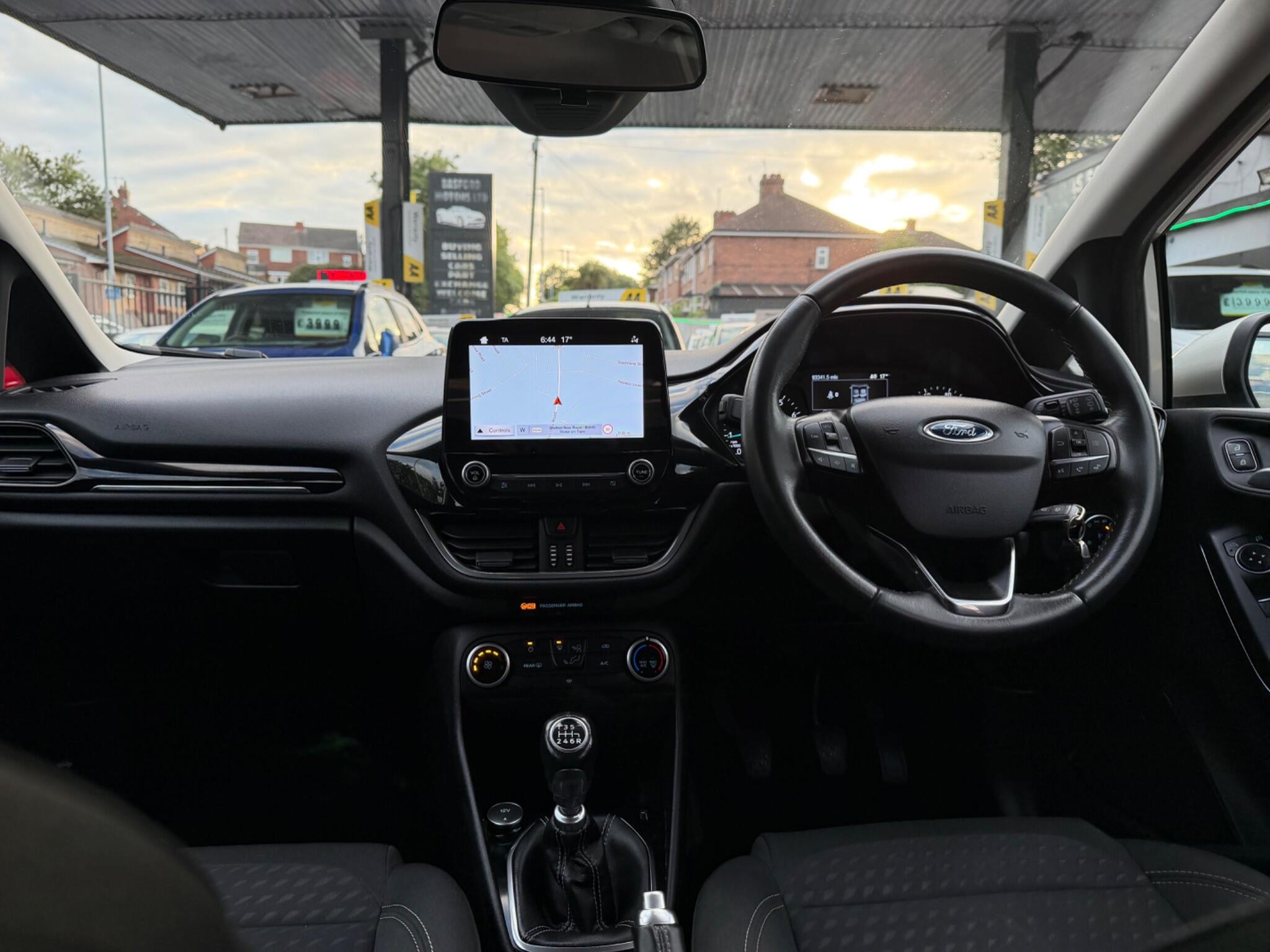 Ford Fiesta view 47