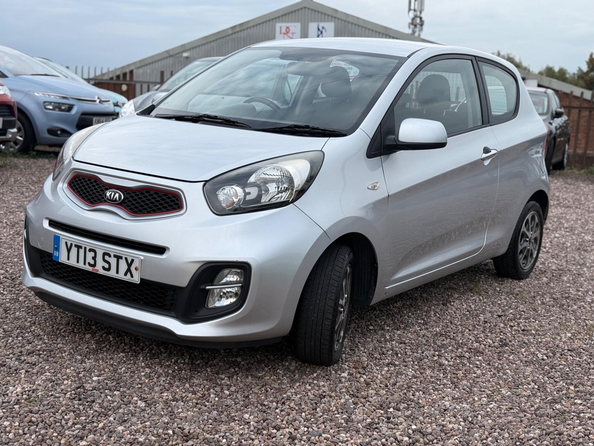Kia Picanto view 2