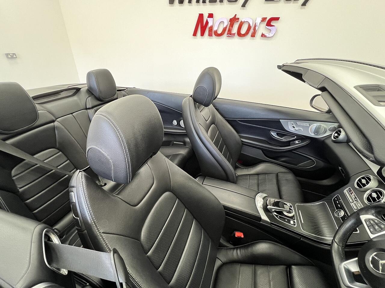 Mercedes-Benz C-Class view 17
